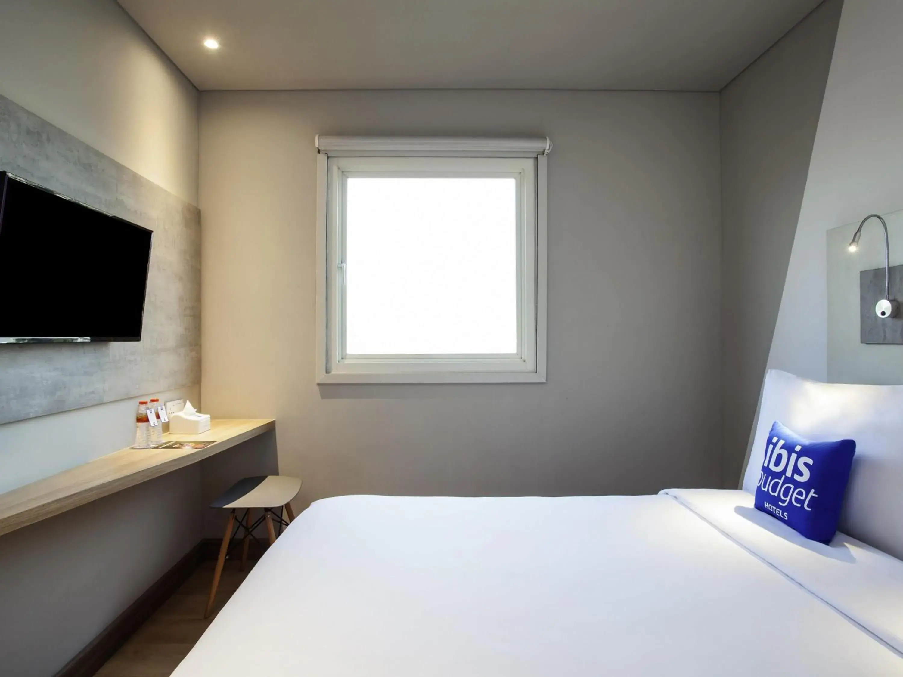 Bedroom, Bed in ibis budget Surabaya Diponegoro Bedroom, Bed in ibis budget Surabaya Diponegoro