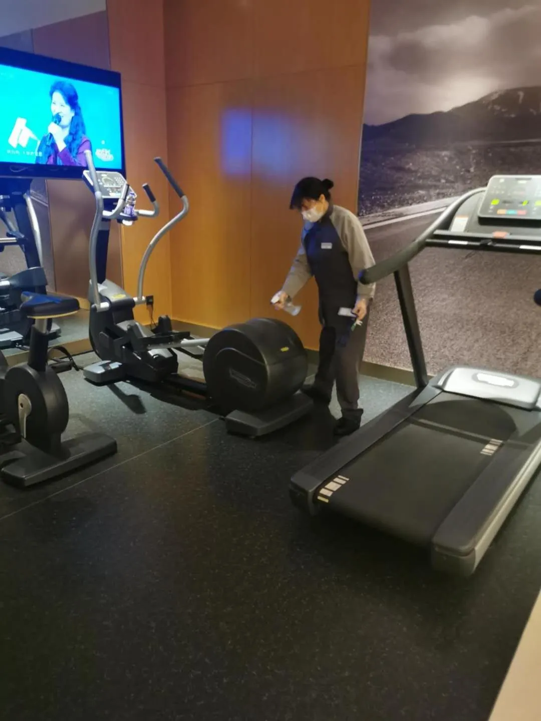 Fitness centre/facilities in Mercure Shanghai Yu Garden On the Bund - 5 mins taxi to Nanjing Road and Bund