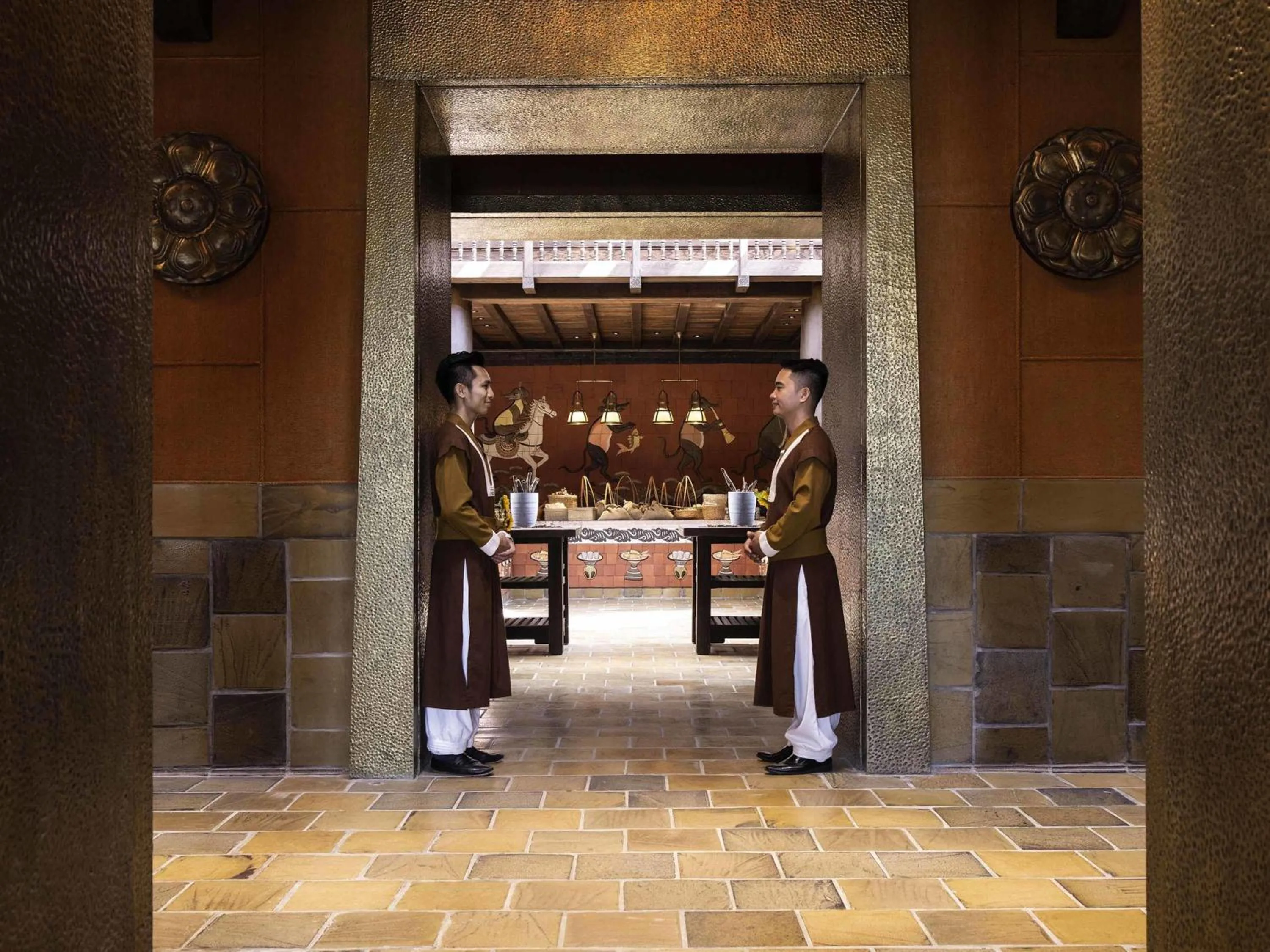 Restaurant/places to eat in Legacy Yen Tu - MGallery