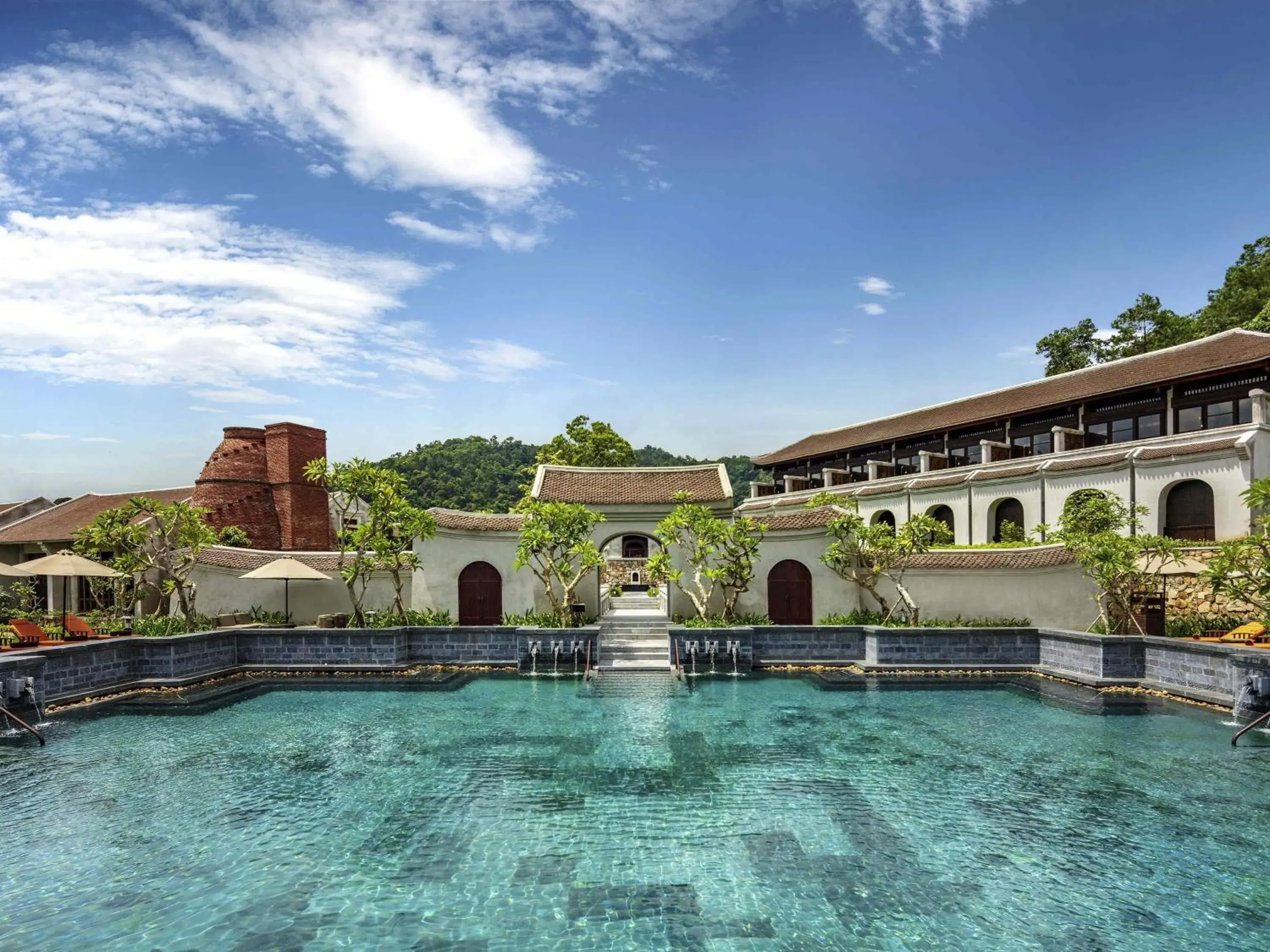 Pool view in Legacy Yen Tu - MGallery Pool view in Legacy Yen Tu - MGallery