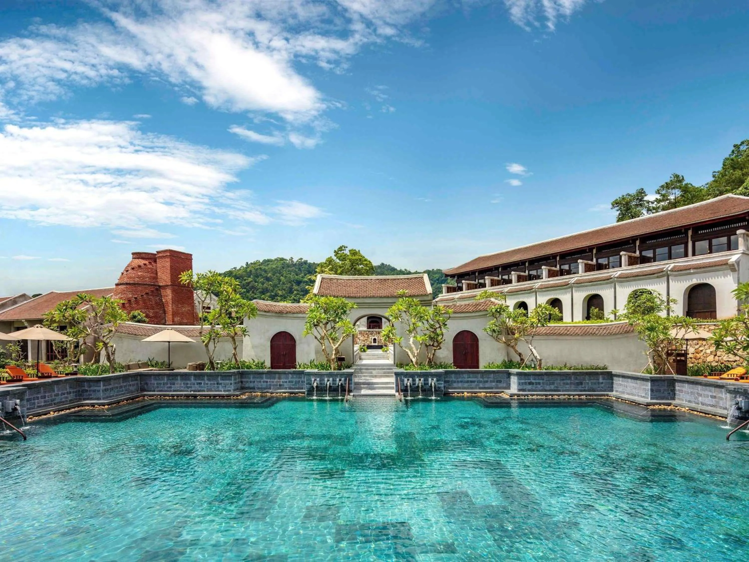 Pool view in Legacy Yen Tu - MGallery