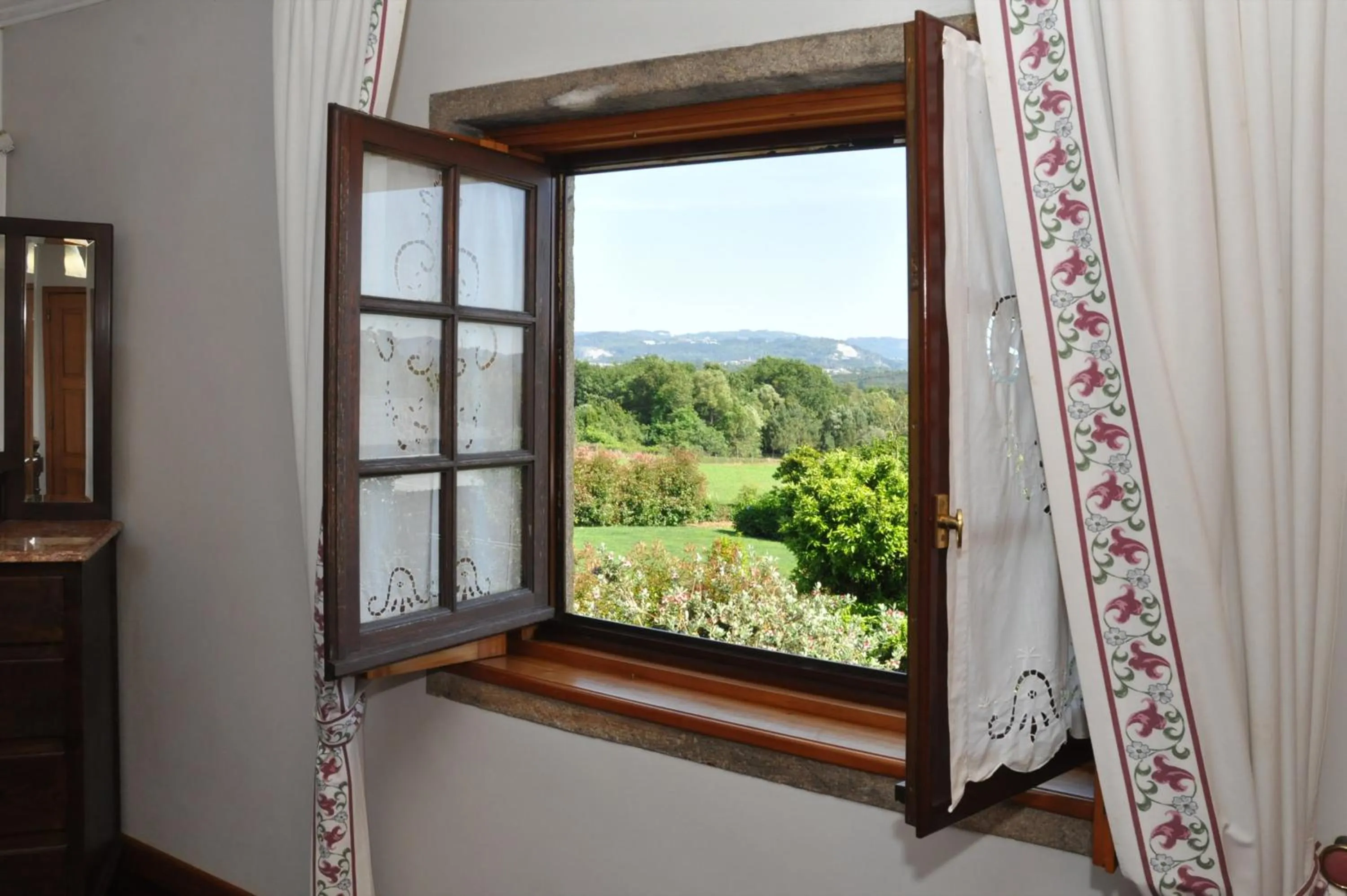 Day in Quintinha d´Avó