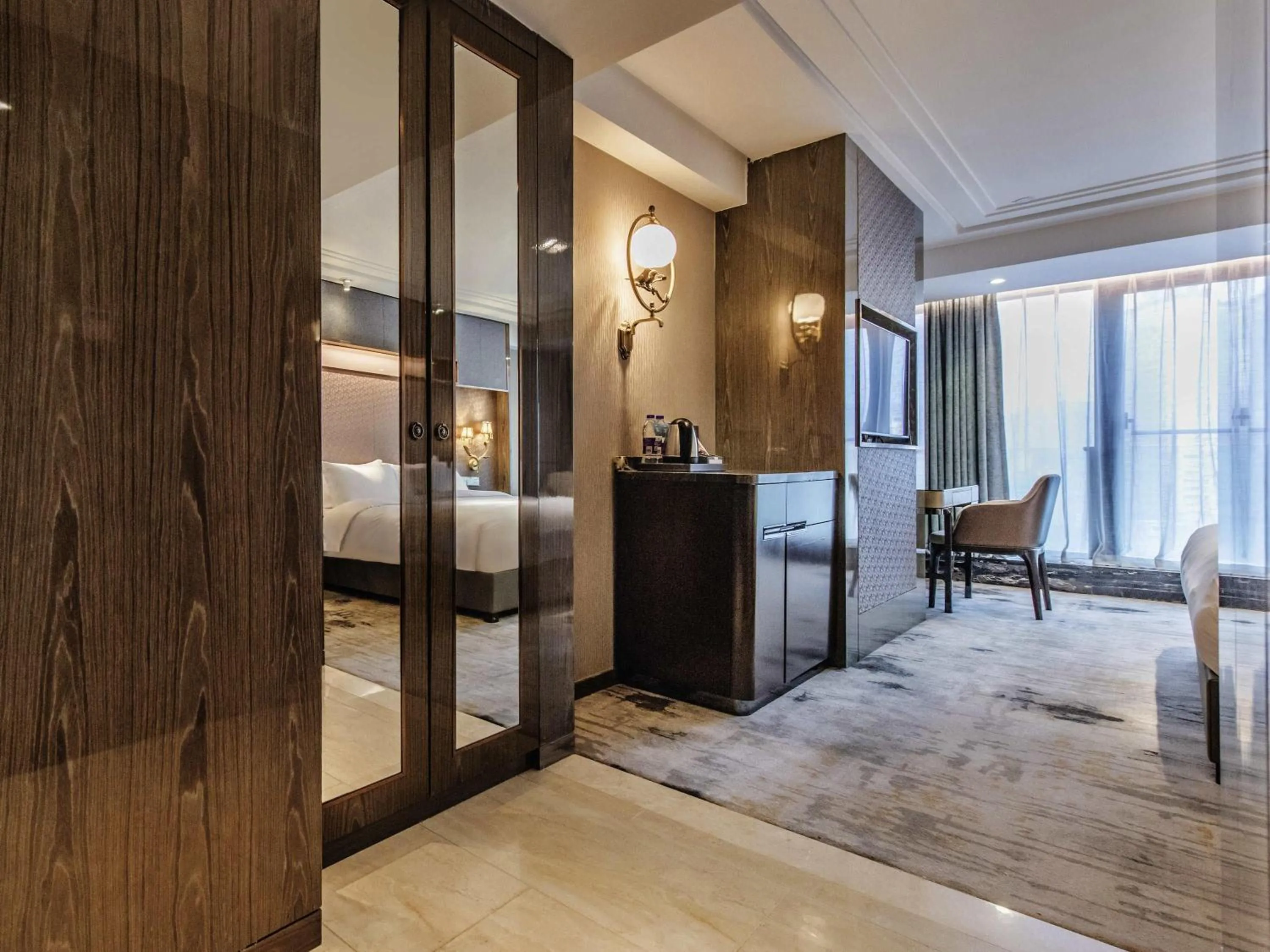 Bedroom in Mercure Chongqing Downtown