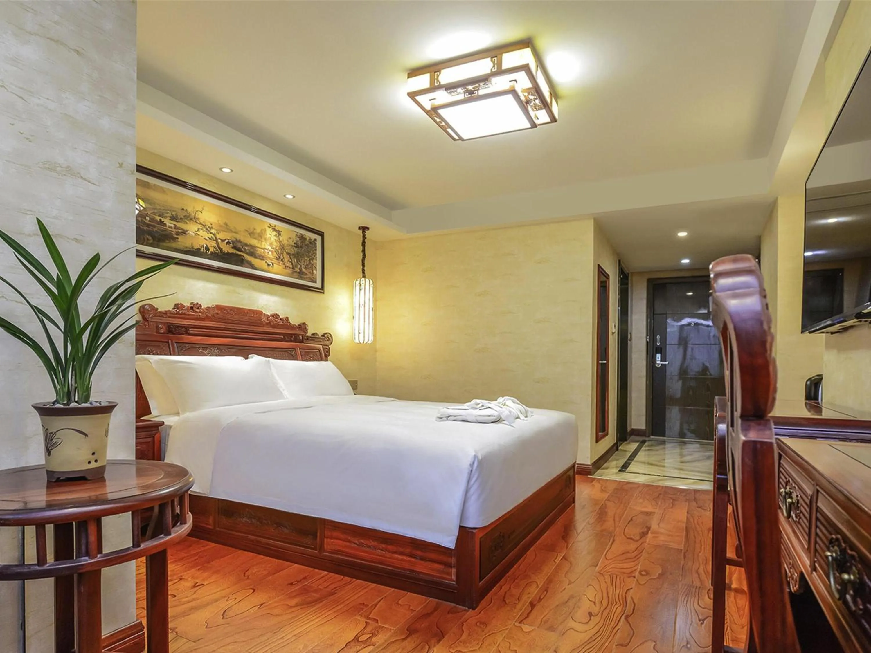 Bedroom in Mercure Chongqing Downtown