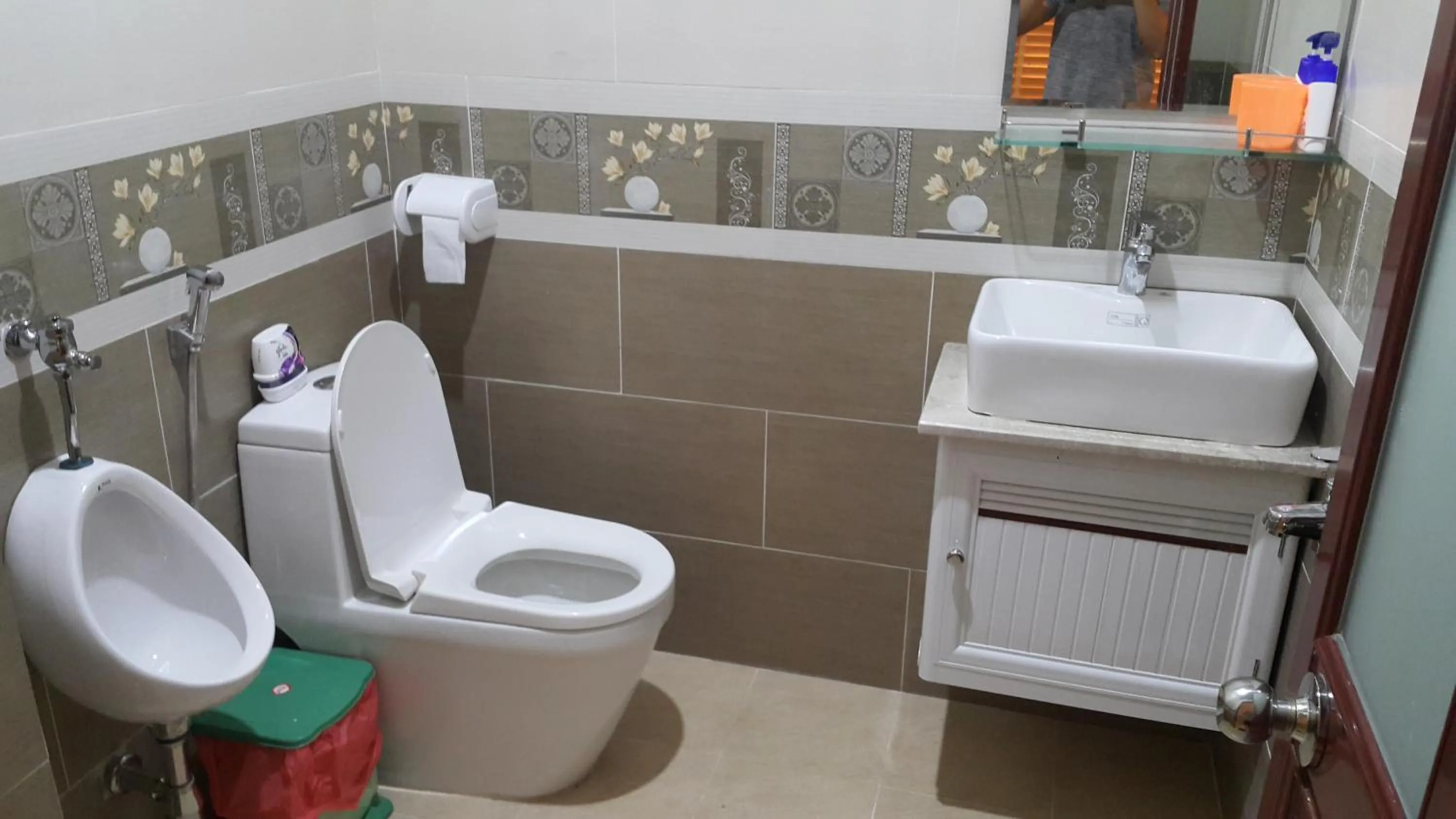 Bathroom in Tomorrow Hostel Vũng Tàu - Tomorrow Homestay