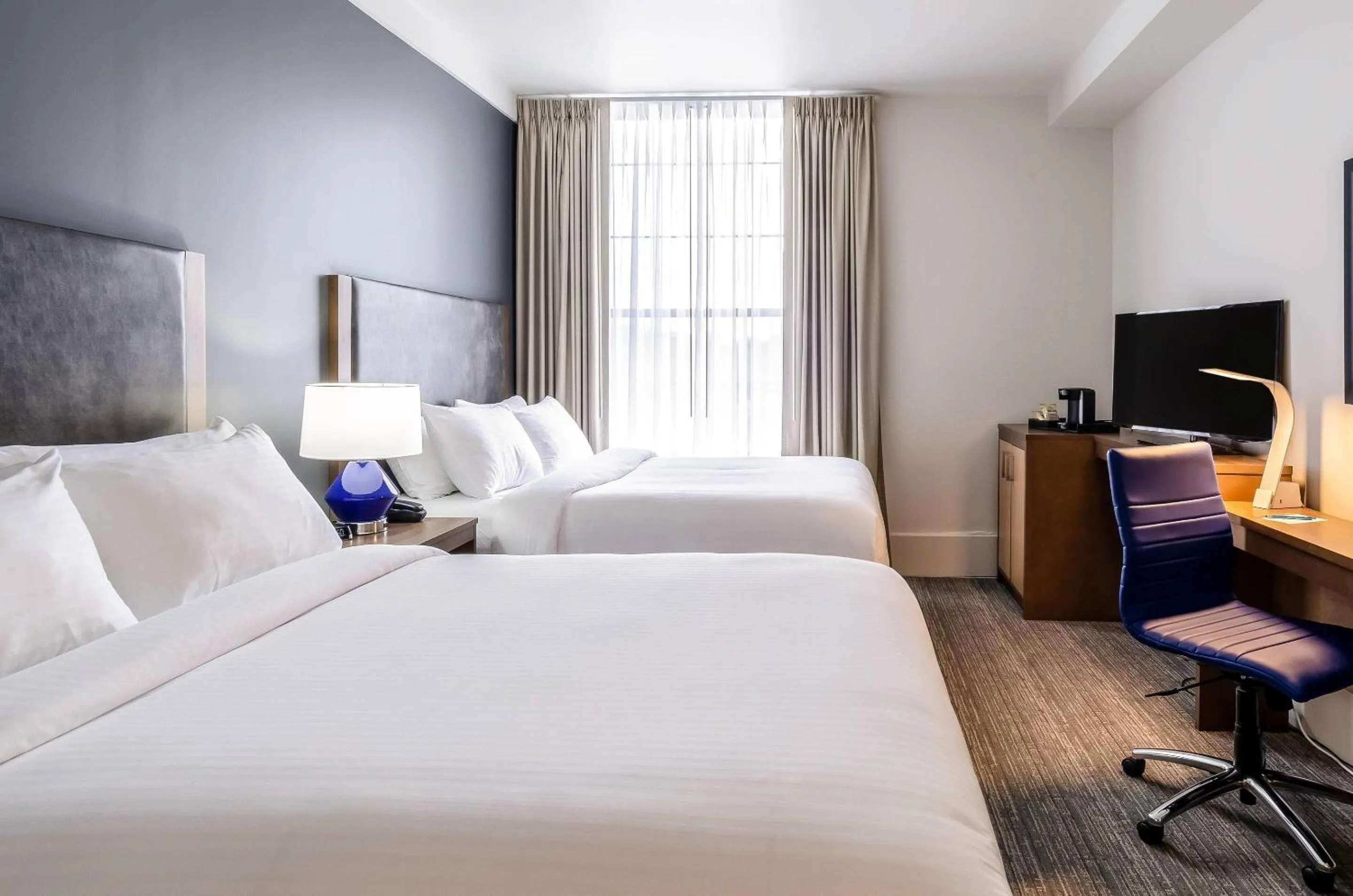 Bedroom, Bed in New Bedford Harbor Hotel, an Ascend Collection Hotel