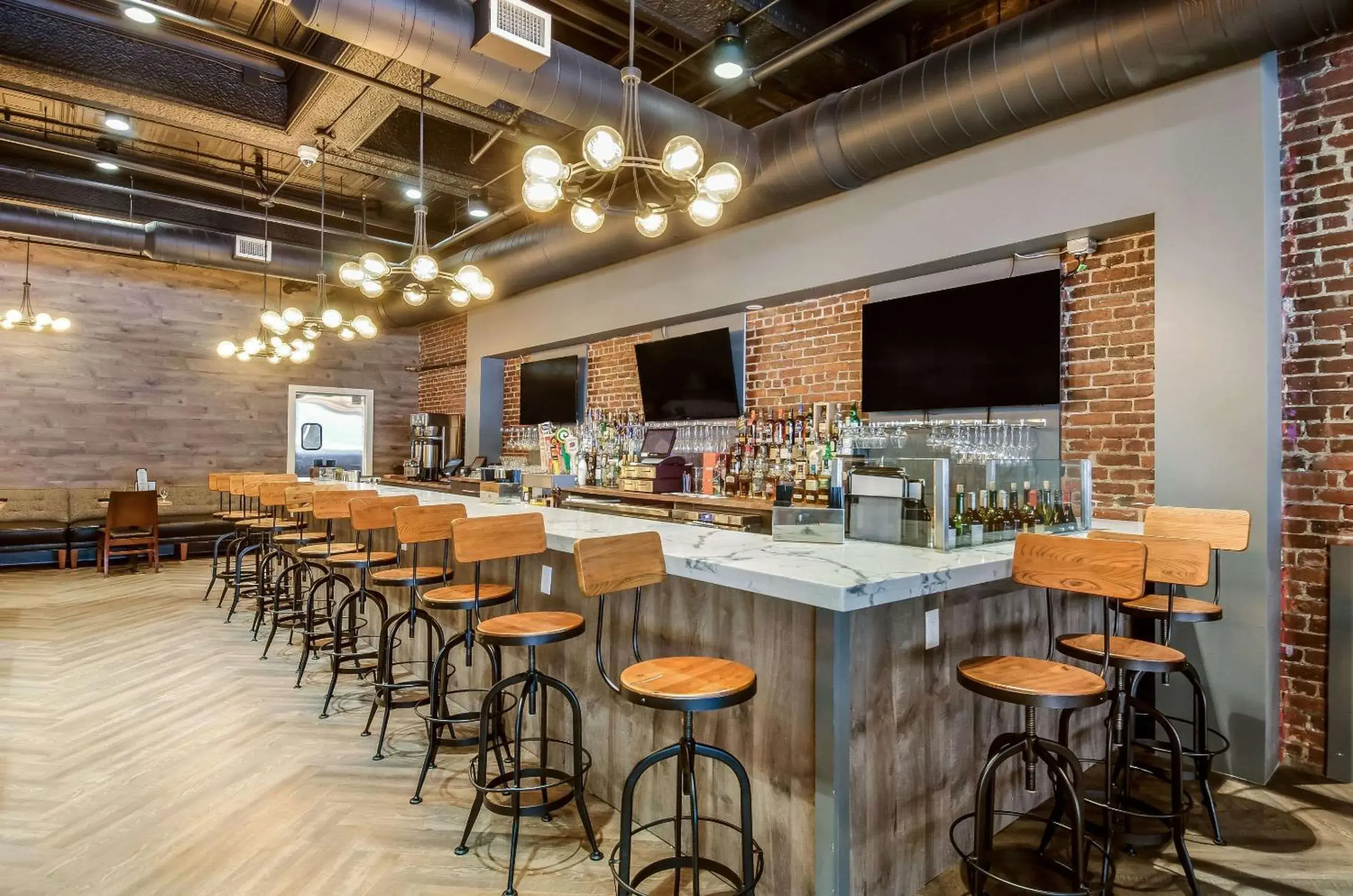 Restaurant/places to eat in New Bedford Harbor Hotel, an Ascend Collection Hotel Restaurant/places to eat in New Bedford Harbor Hotel, an Ascend Collection Hotel