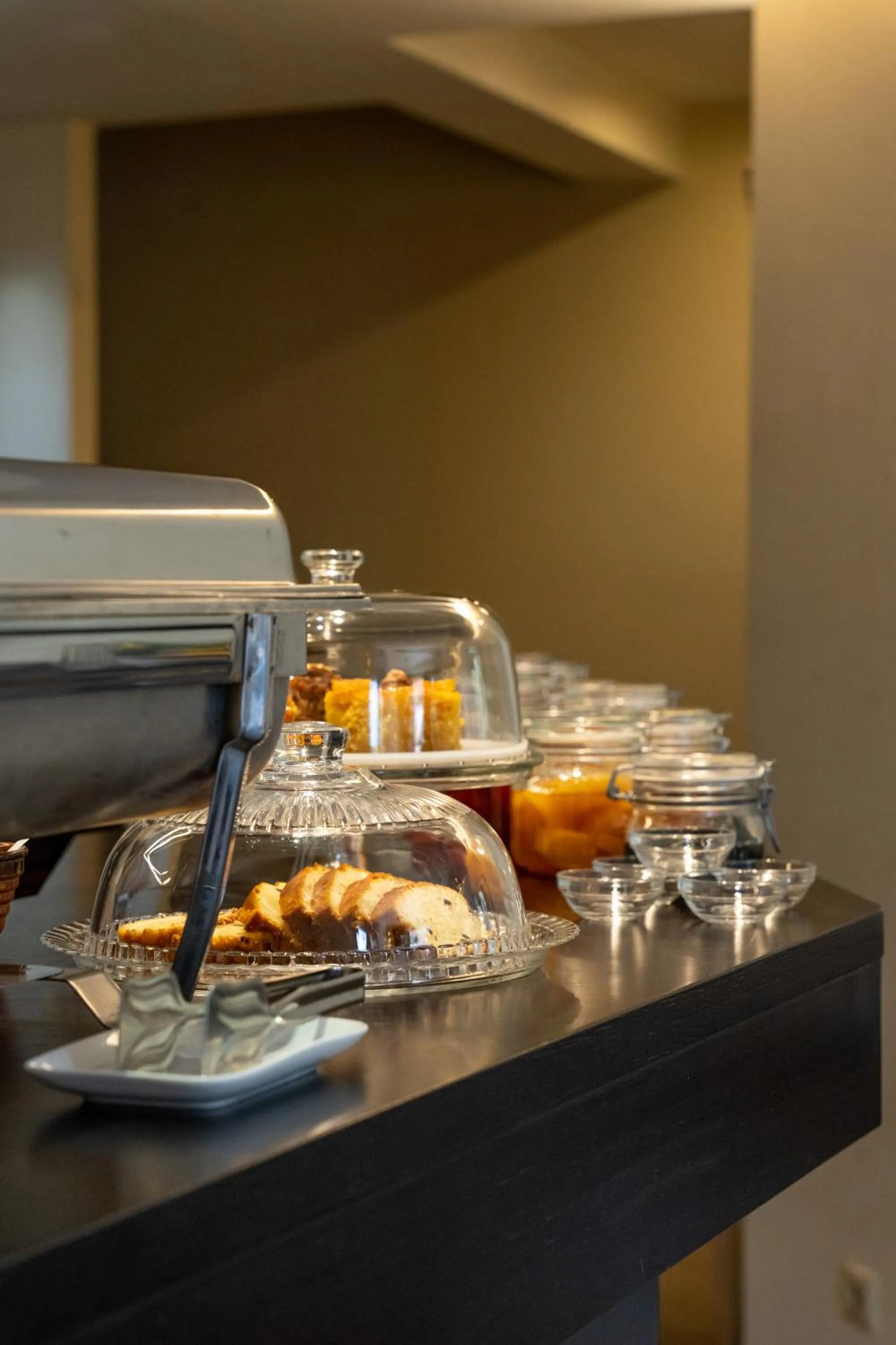 Food and drinks in Aerinon Guesthouse