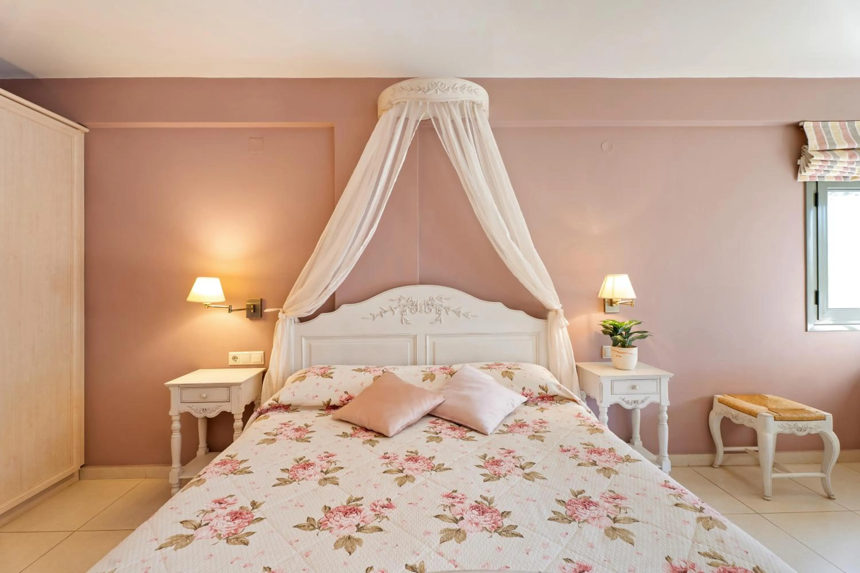 Bed in Aerinon Guesthouse