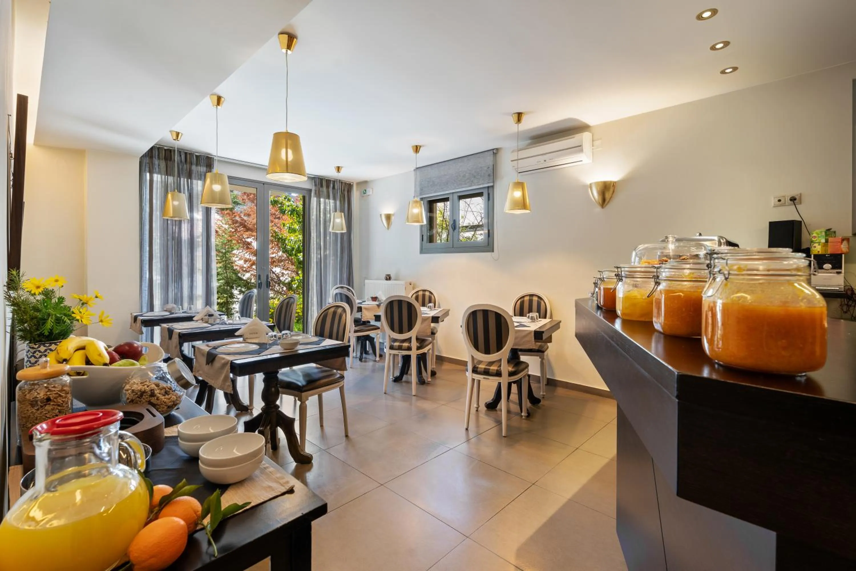 Breakfast in Aerinon Guesthouse