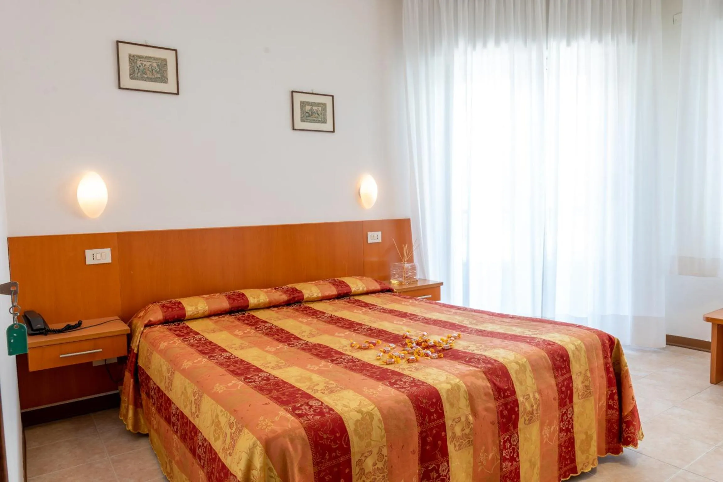Bedroom, Bed in Hotel Nettuno