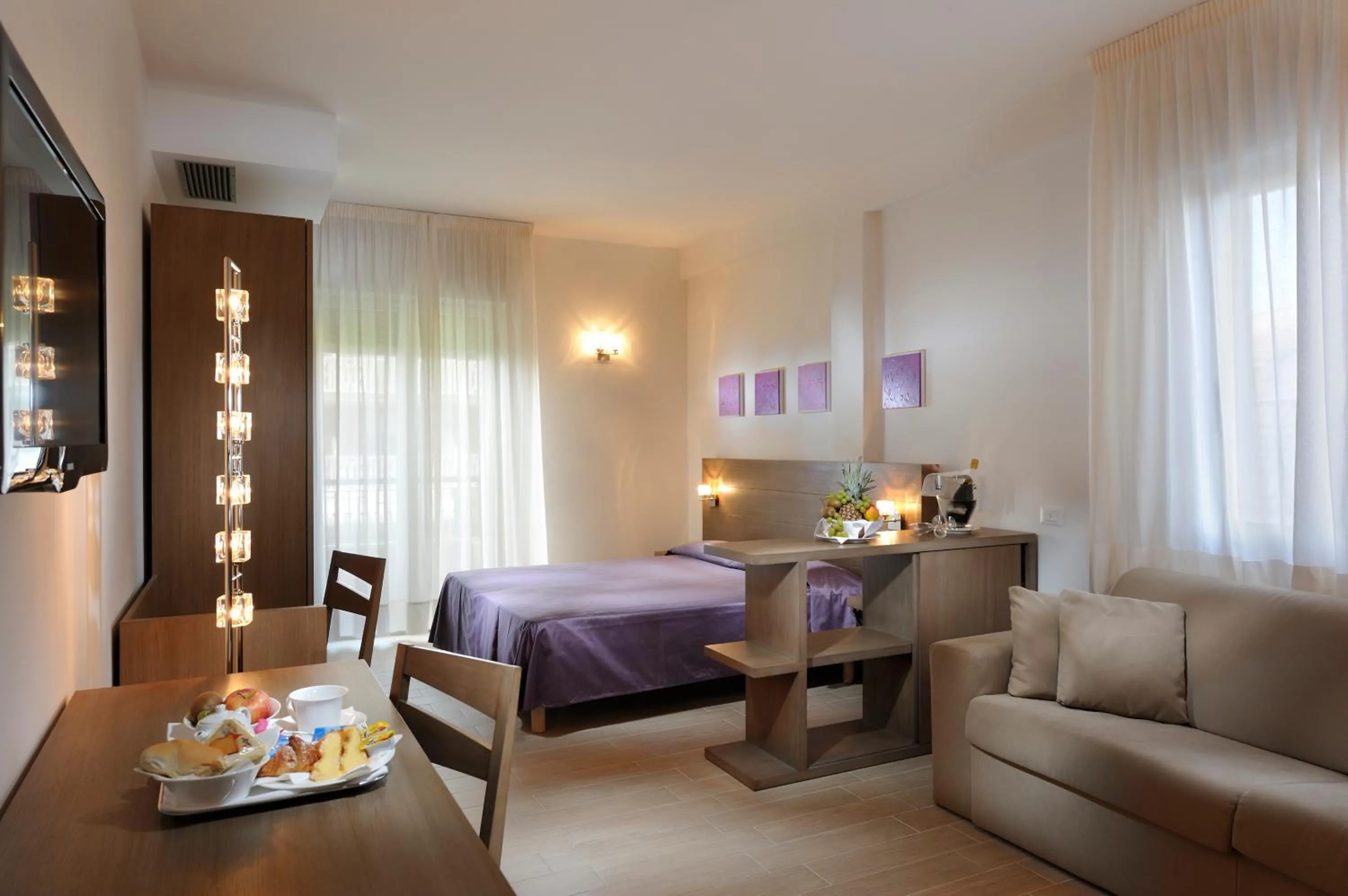 Bed in Hotel Nettuno