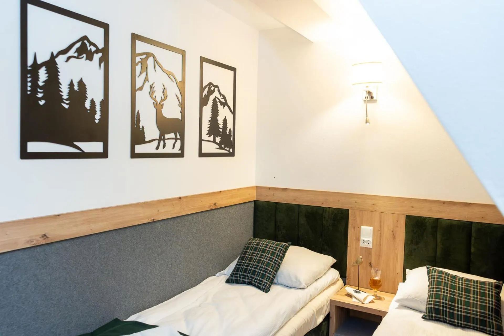 Bed in Willa Bystry Potok