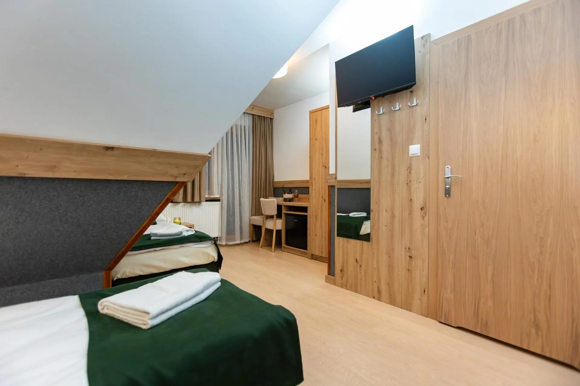 Bed in Willa Bystry Potok