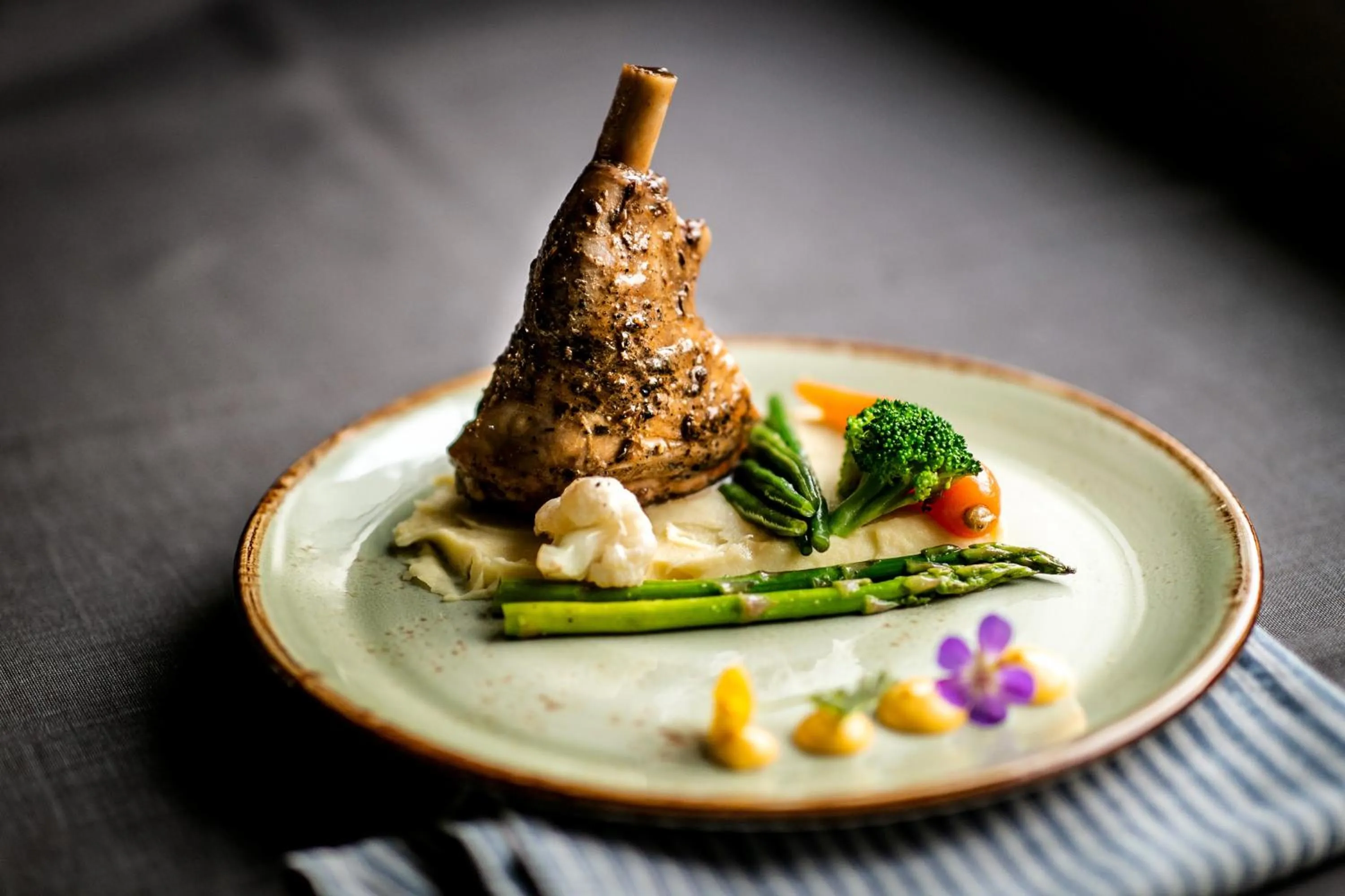 Restaurant/places to eat in Skálakot Manor Hotel