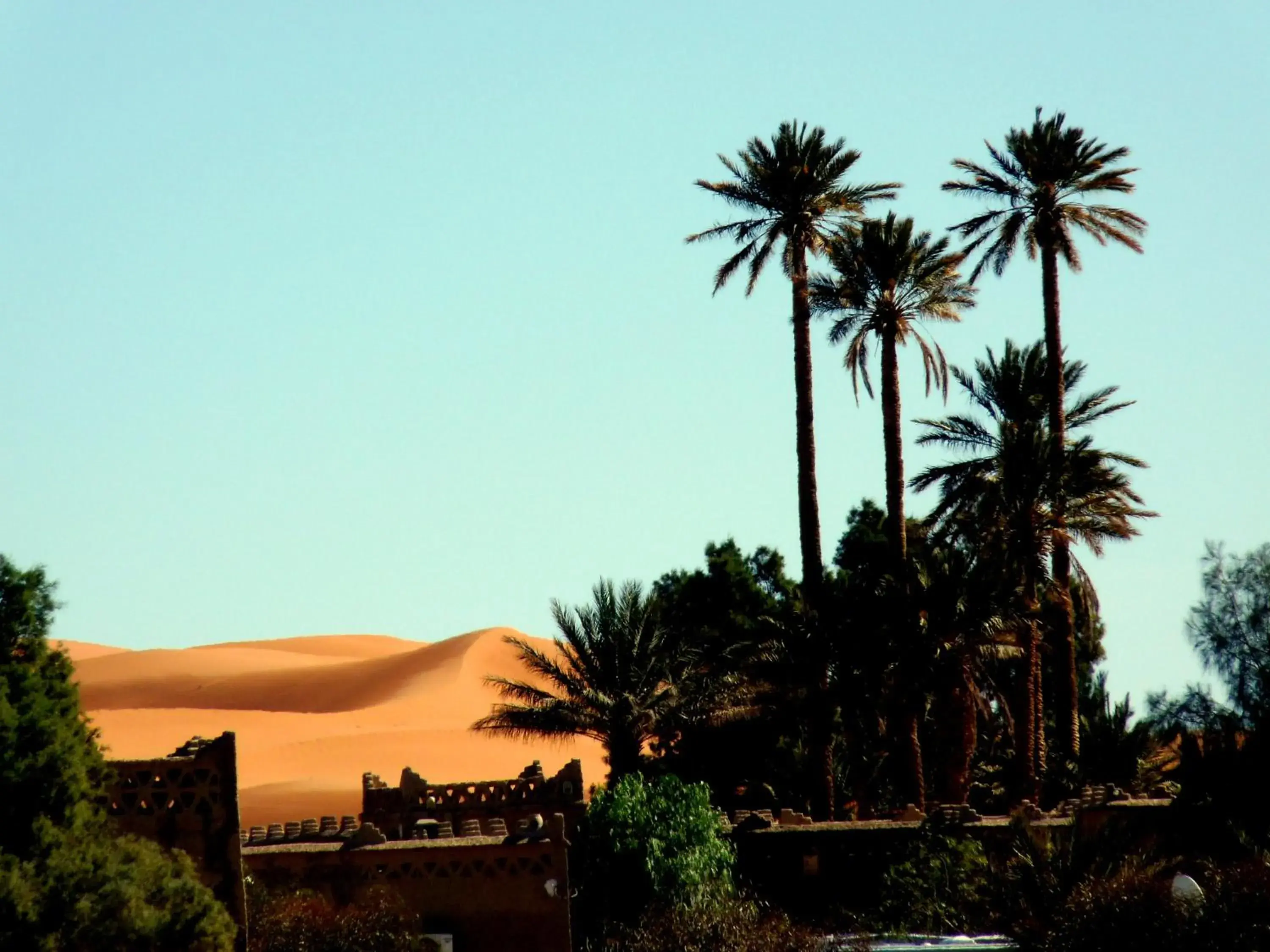 Landmark view in La Vallée des Dunes - Auberge, bivouacs et excursions Landmark view in La Vallée des Dunes - Auberge, bivouacs et excursions