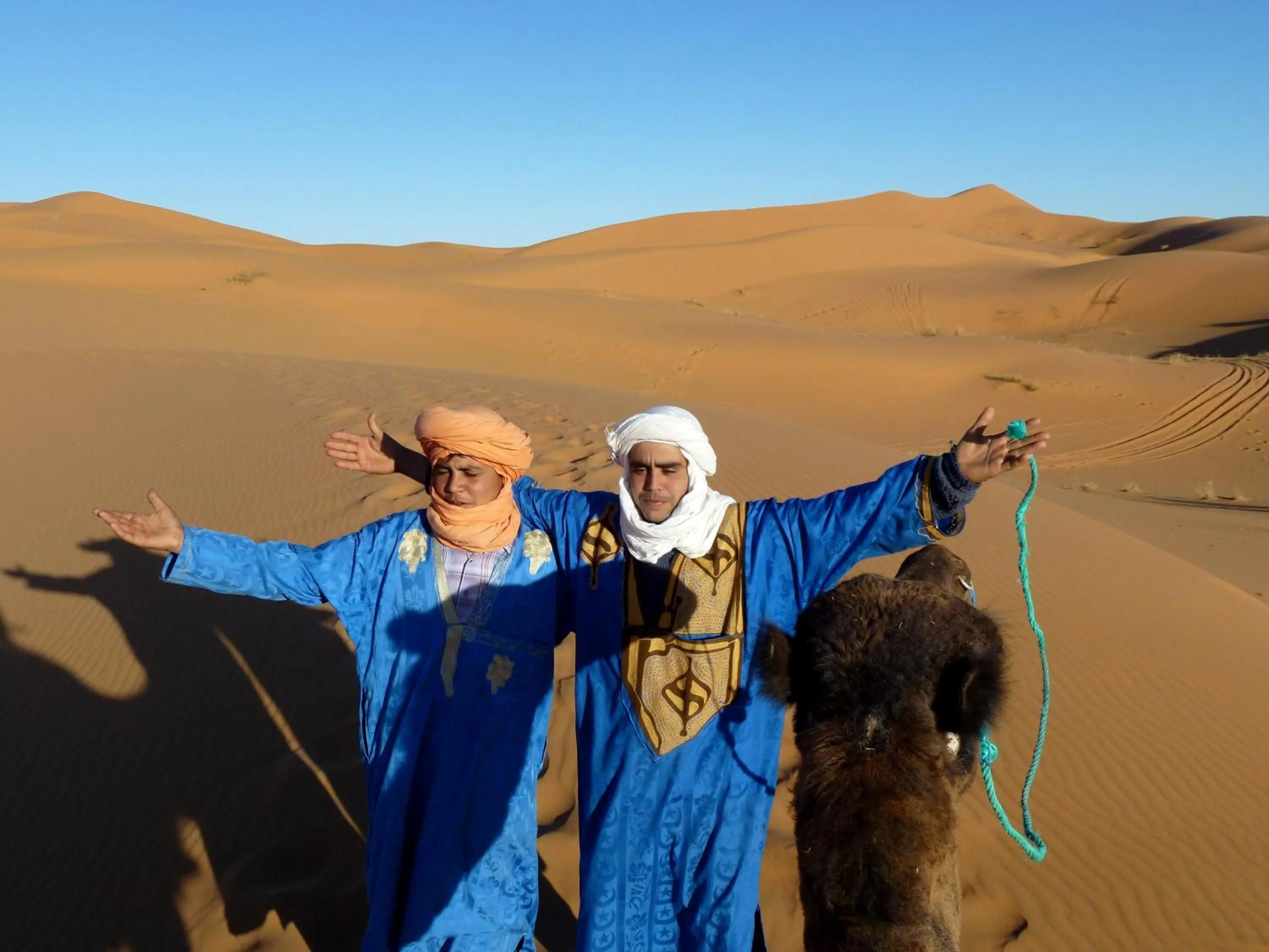People in La Vallée des Dunes - Auberge, randonnées et circuits