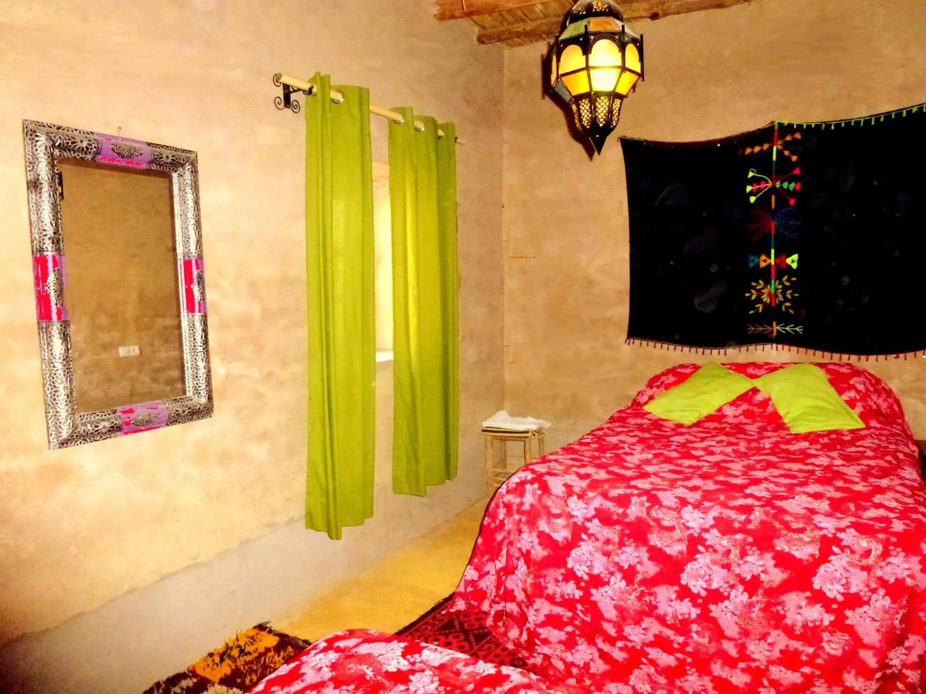 Photo of the whole room, Bed in La Vallée des Dunes - Auberge, bivouacs et excursions Photo of the whole room, Bed in La Vallée des Dunes - Auberge, bivouacs et excursions