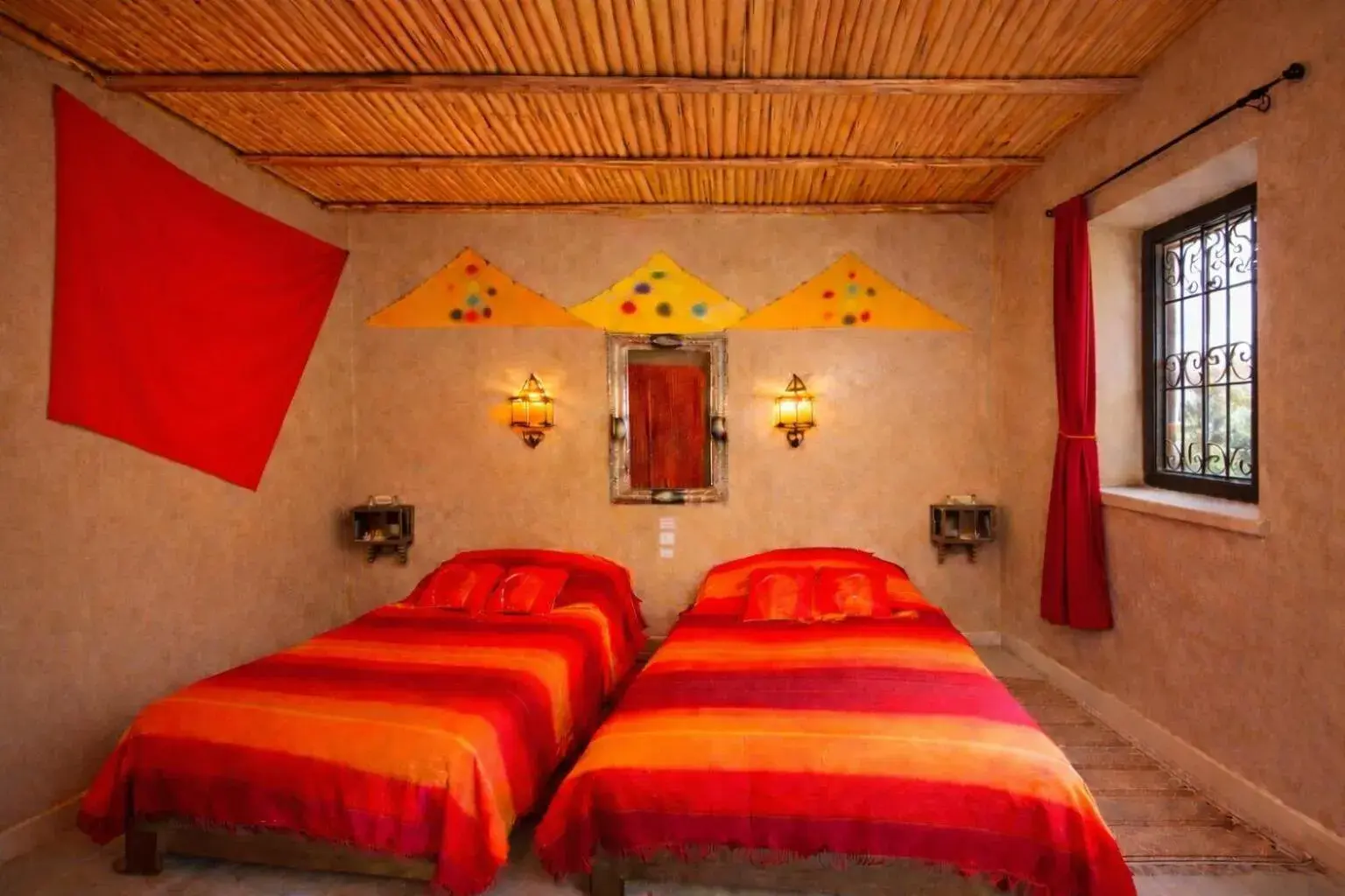 Double or Twin Room with Private Bathroom in La Vallée des Dunes - Auberge, randonnées et circuits Double or Twin Room with Private Bathroom in La Vallée des Dunes - Auberge, randonnées et circuits