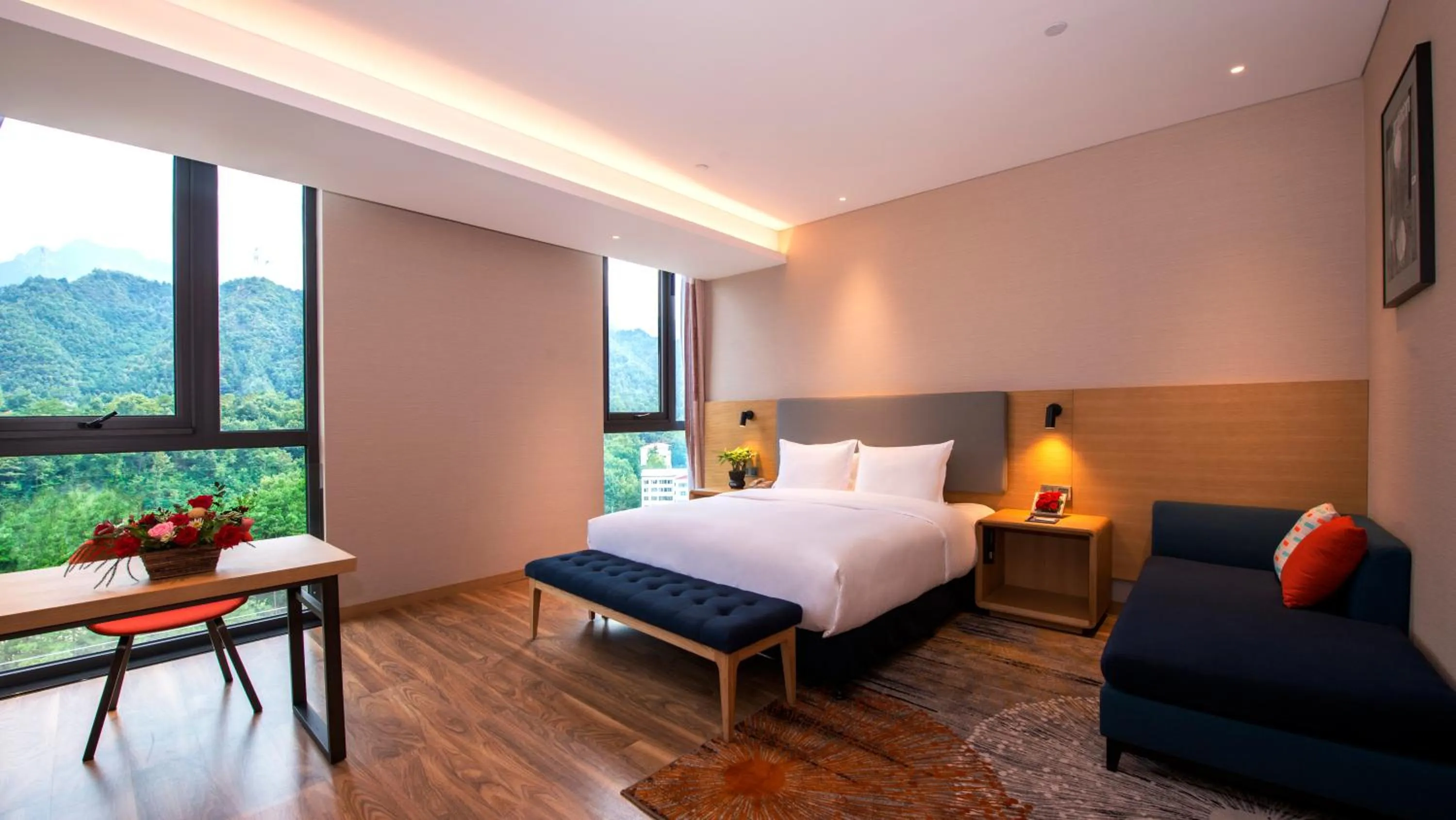 Bed in Holiday Inn Express Luanchuan by IHG