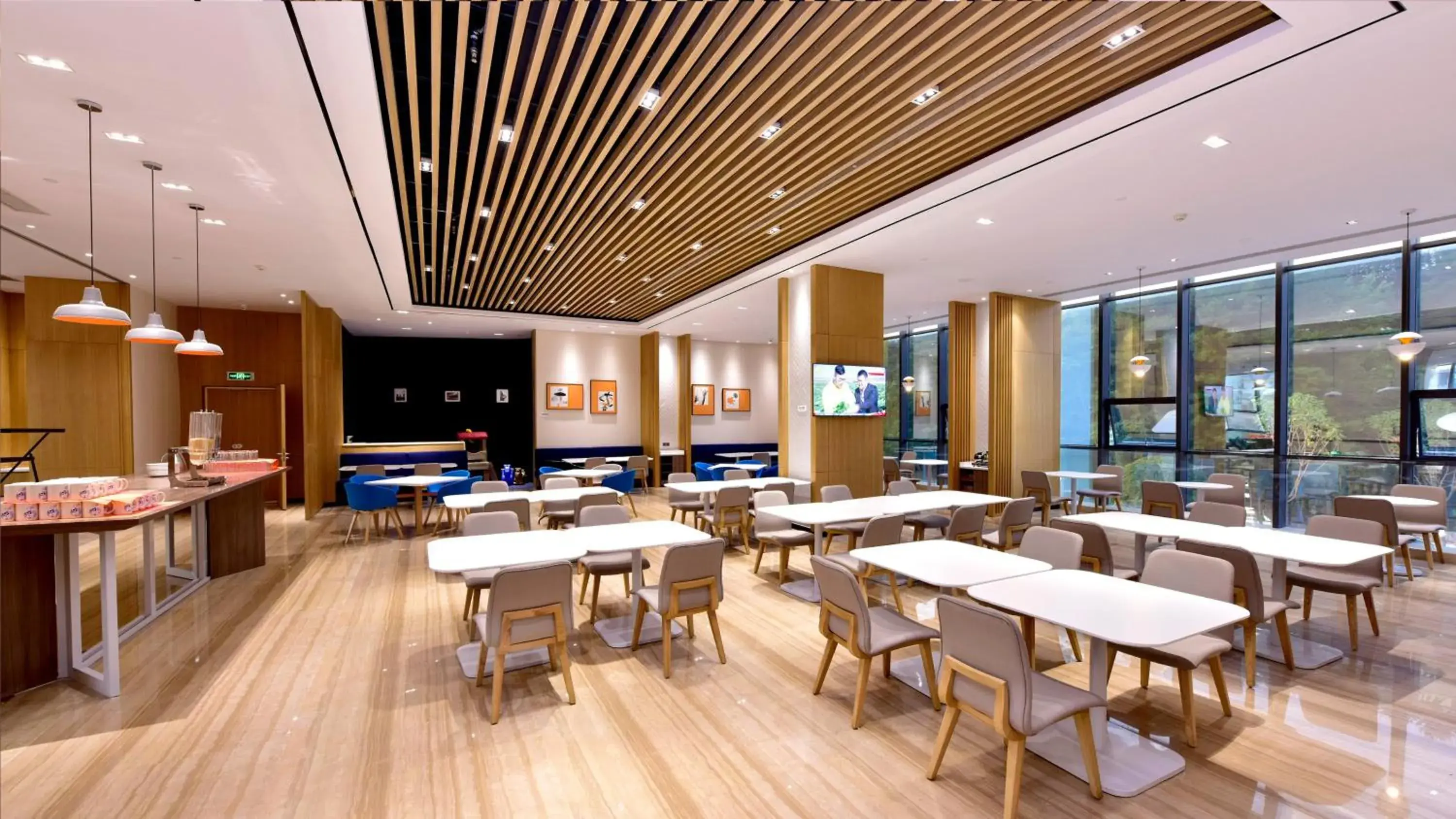 Restaurant/places to eat in Holiday Inn Express Luanchuan by IHG Restaurant/places to eat in Holiday Inn Express Luanchuan by IHG