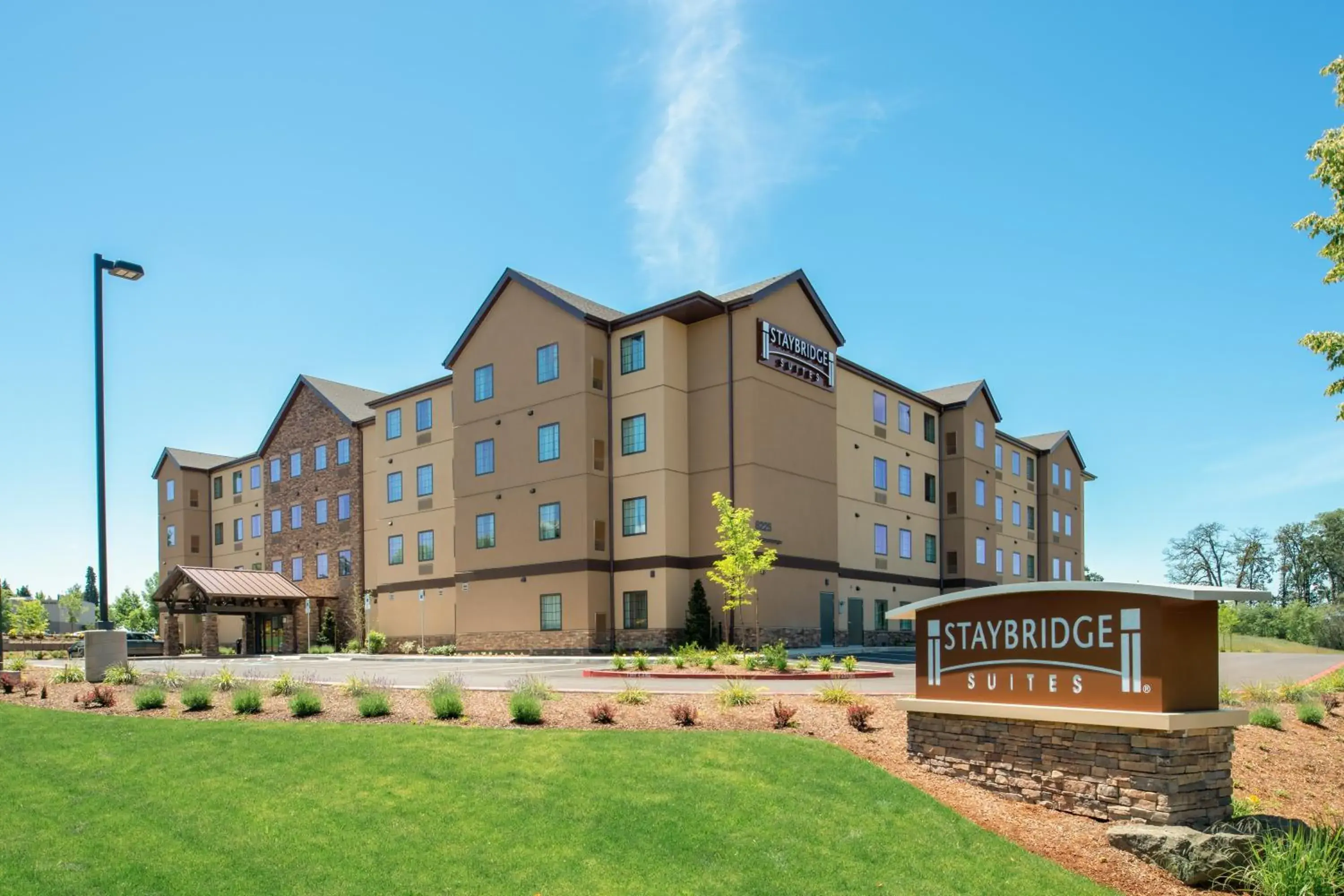 Property building in Staybridge Suites - Hillsboro North by IHG Property building in Staybridge Suites - Hillsboro North by IHG