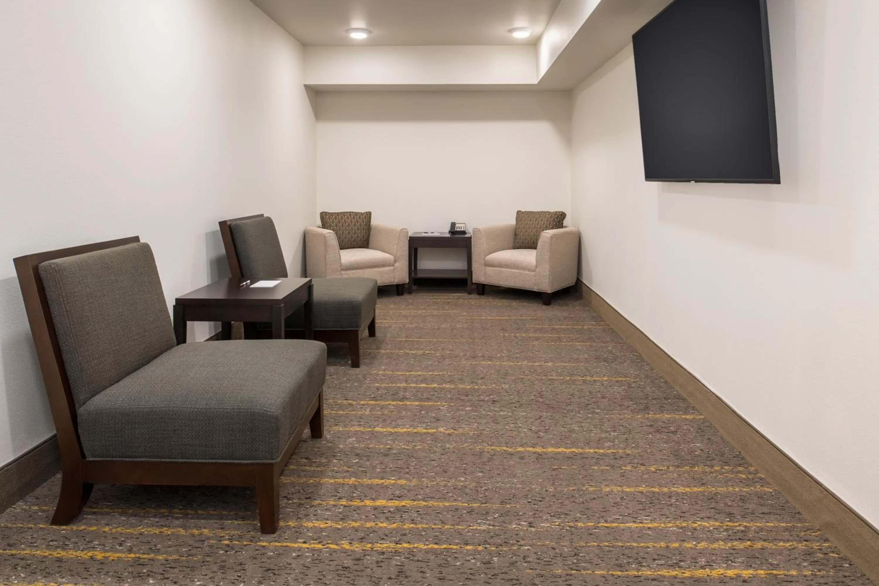 Meeting/conference room in Staybridge Suites - Hillsboro North by IHG