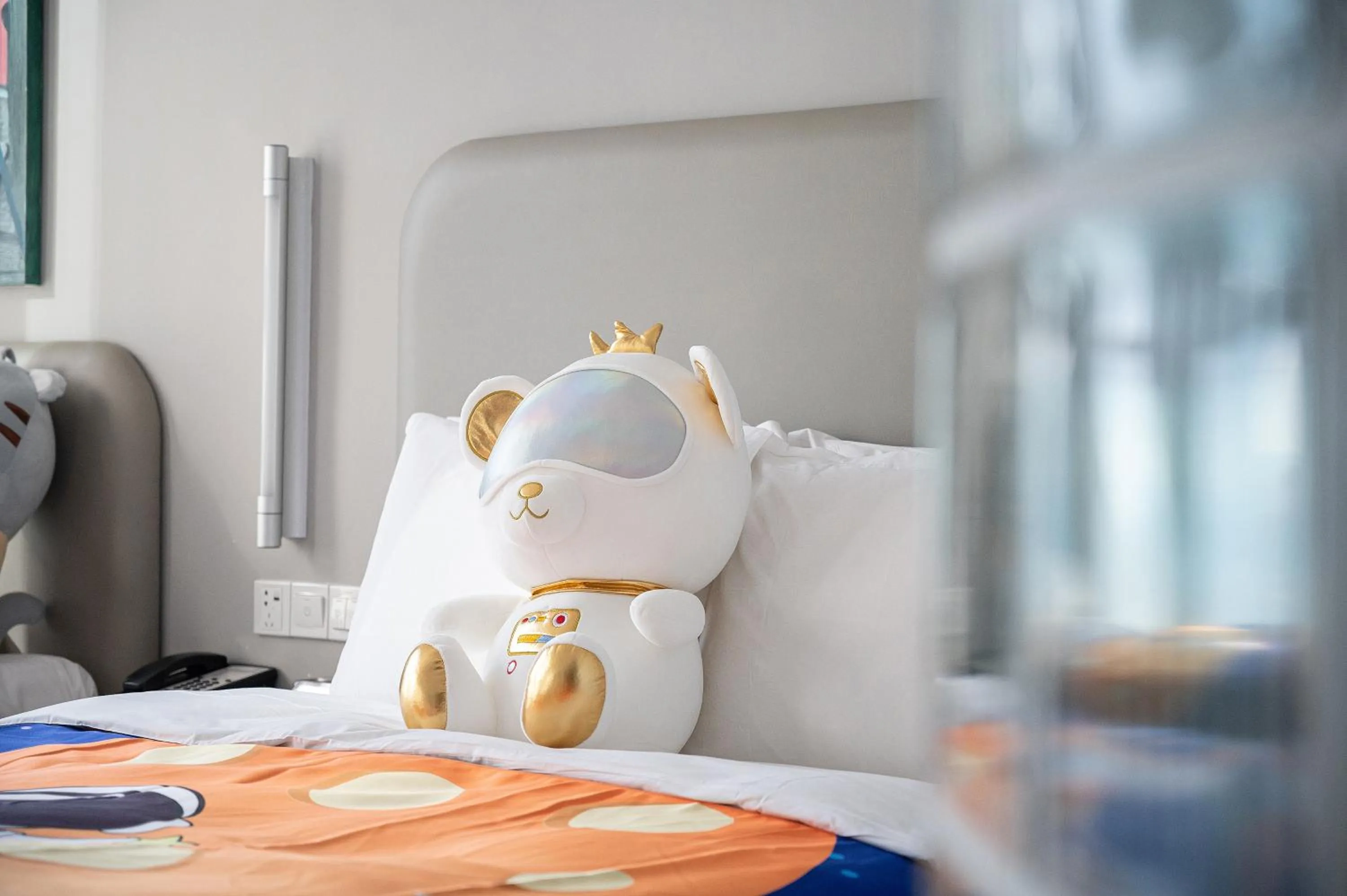 Bed in Holiday Inn Express - Qingdao West Coast by IHG