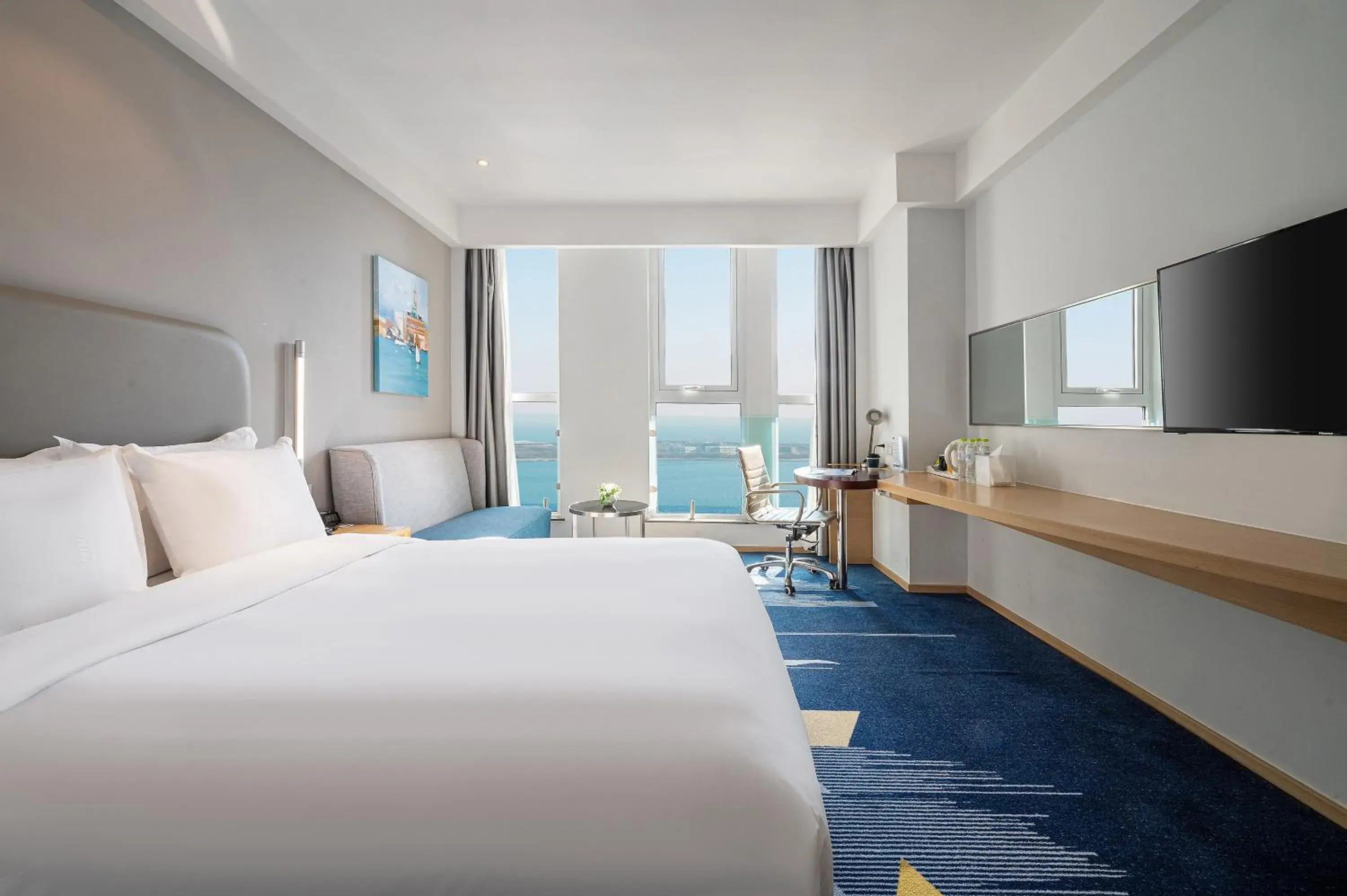 Bed in Holiday Inn Express - Qingdao West Coast by IHG Bed in Holiday Inn Express - Qingdao West Coast by IHG