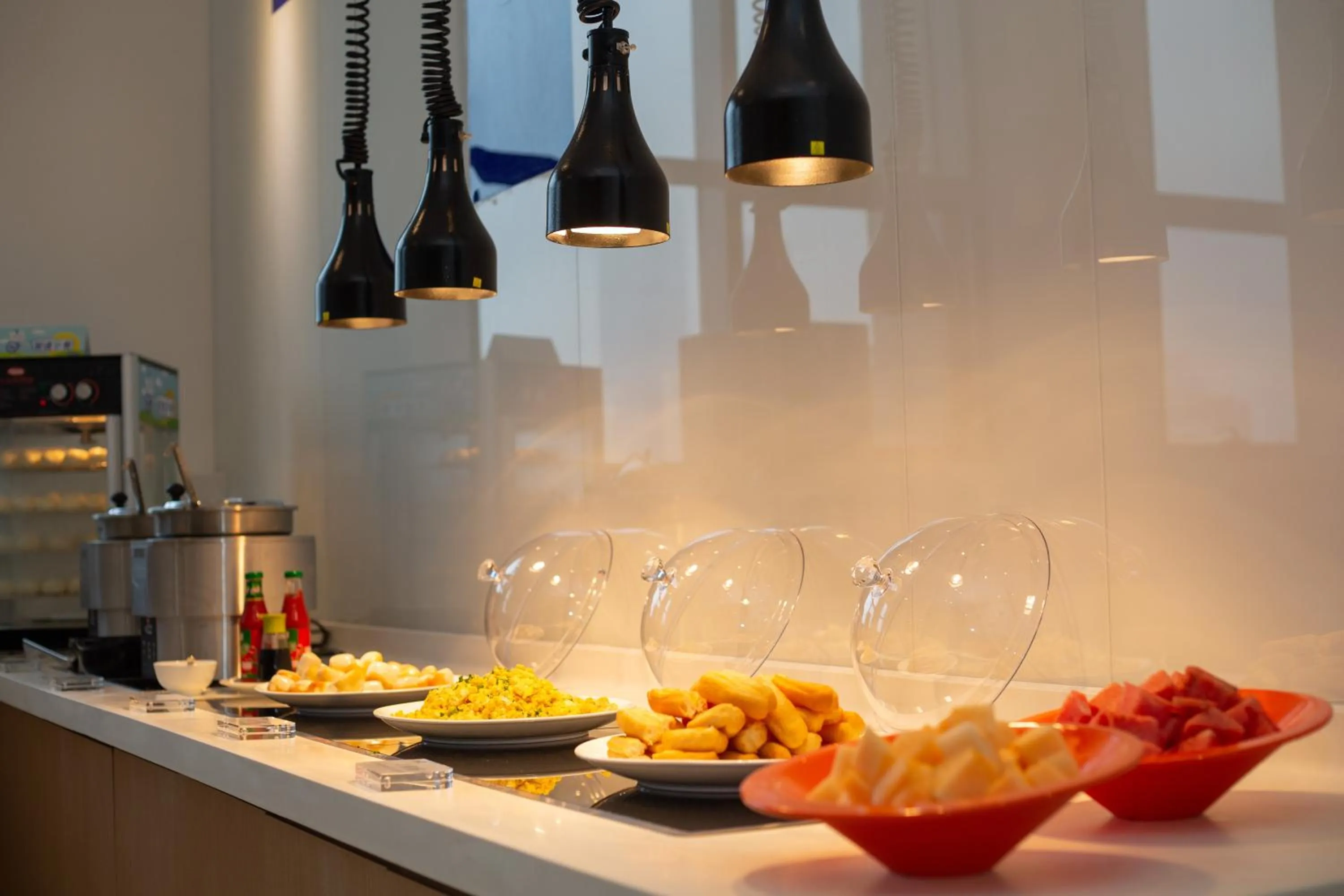 Breakfast in Holiday Inn Express - Qingdao West Coast by IHG