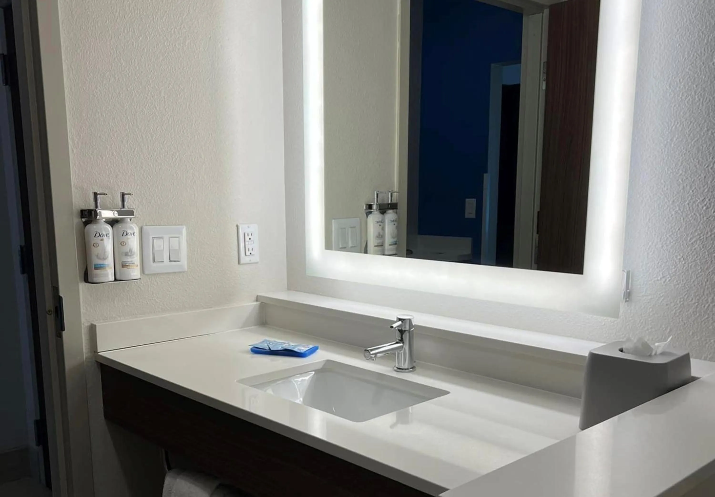 Bathroom in Holiday Inn Express & Suites Bryan - College Station by IHG