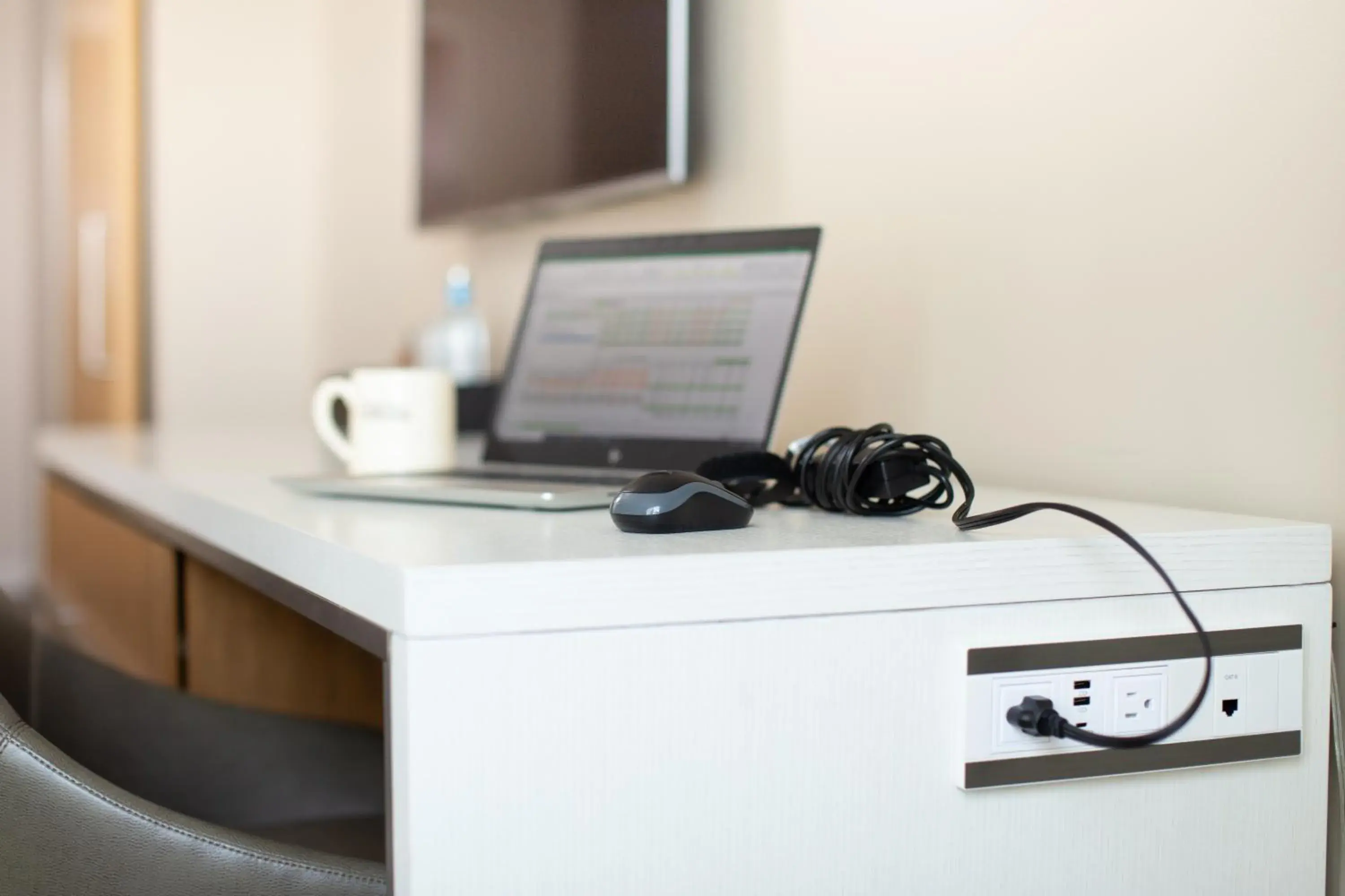 Bedroom in InterContinental San Diego by IHG Bedroom in InterContinental San Diego by IHG