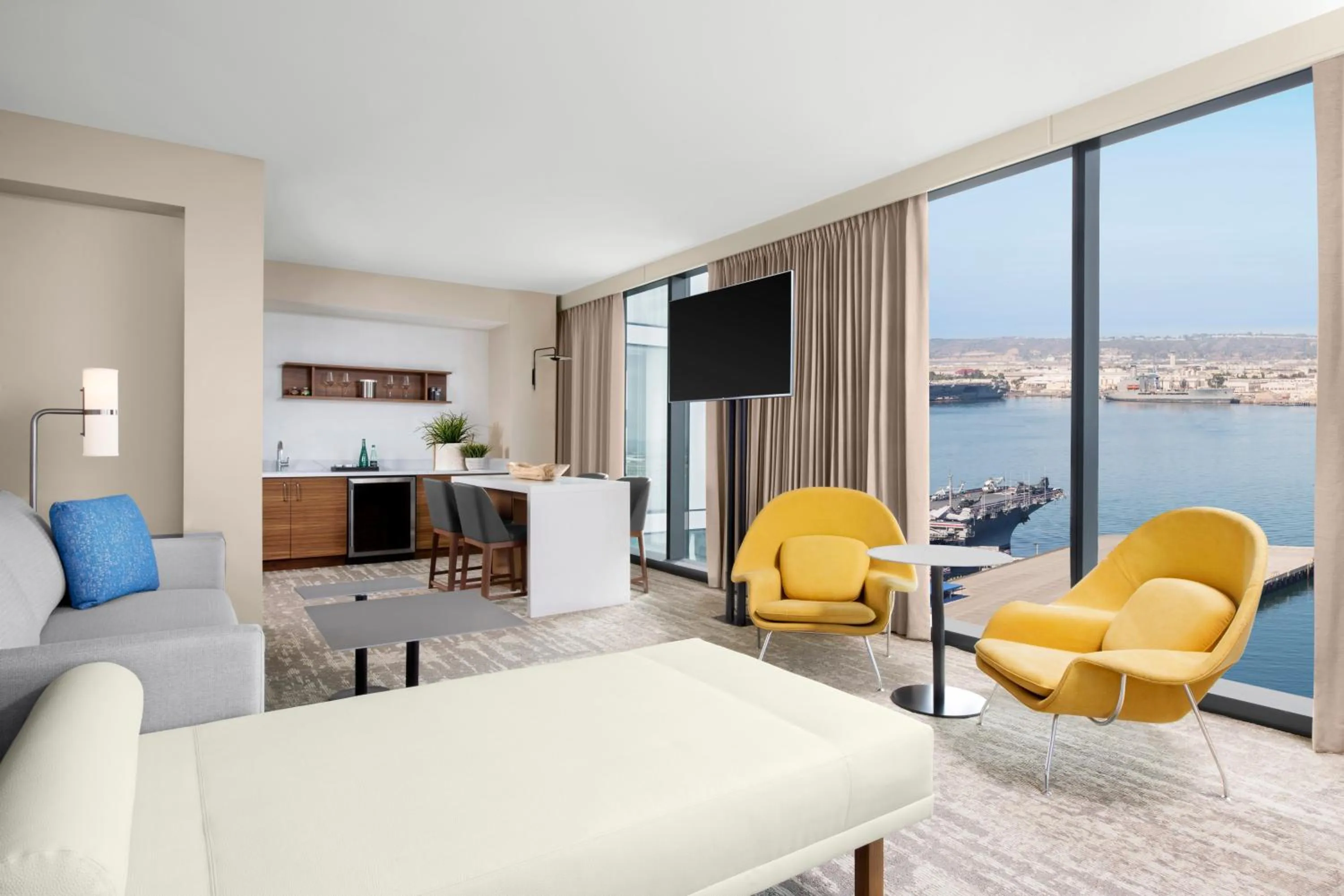 Photo of the whole room in InterContinental San Diego by IHG