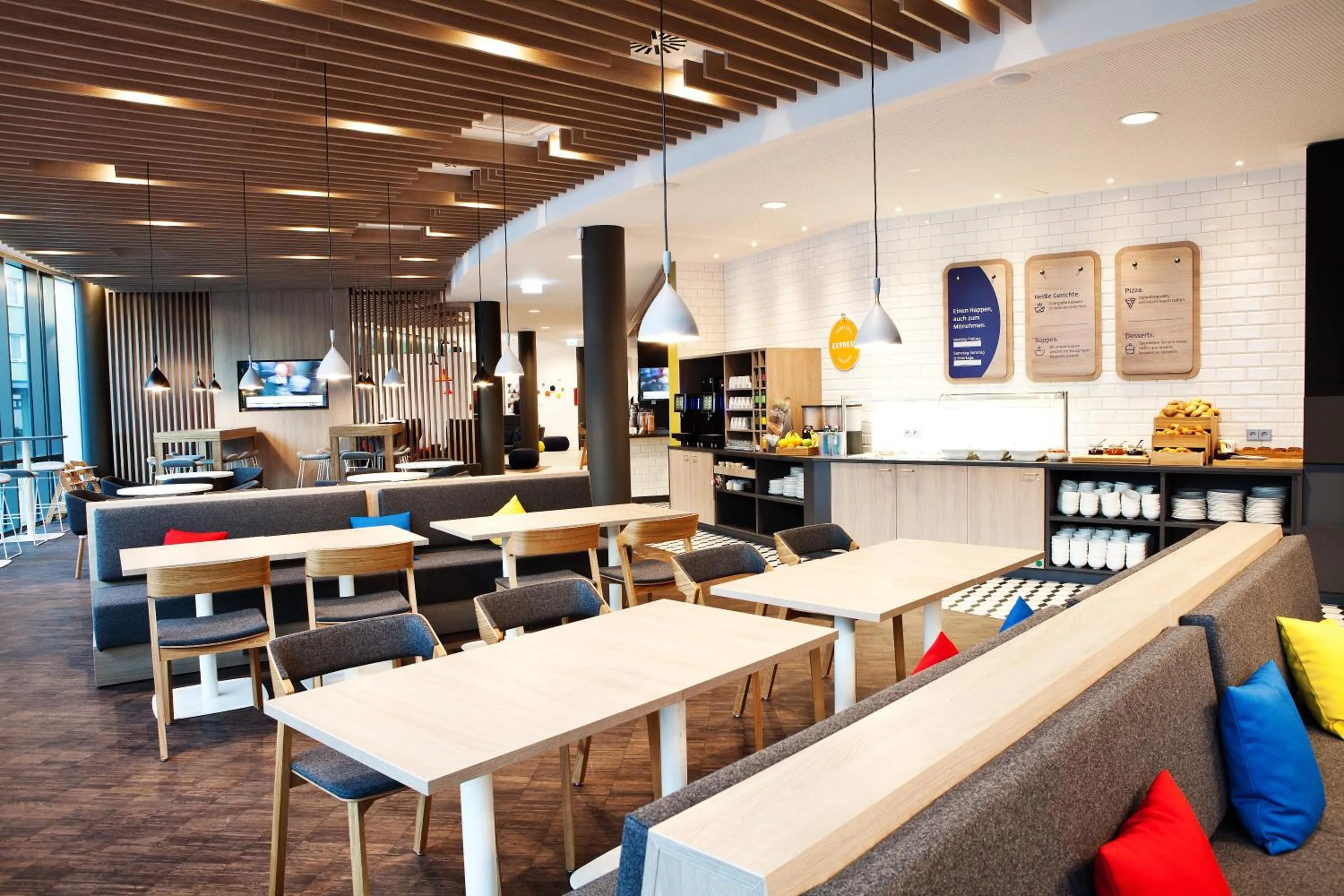 Breakfast in Holiday Inn Express - Ringsheim by IHG