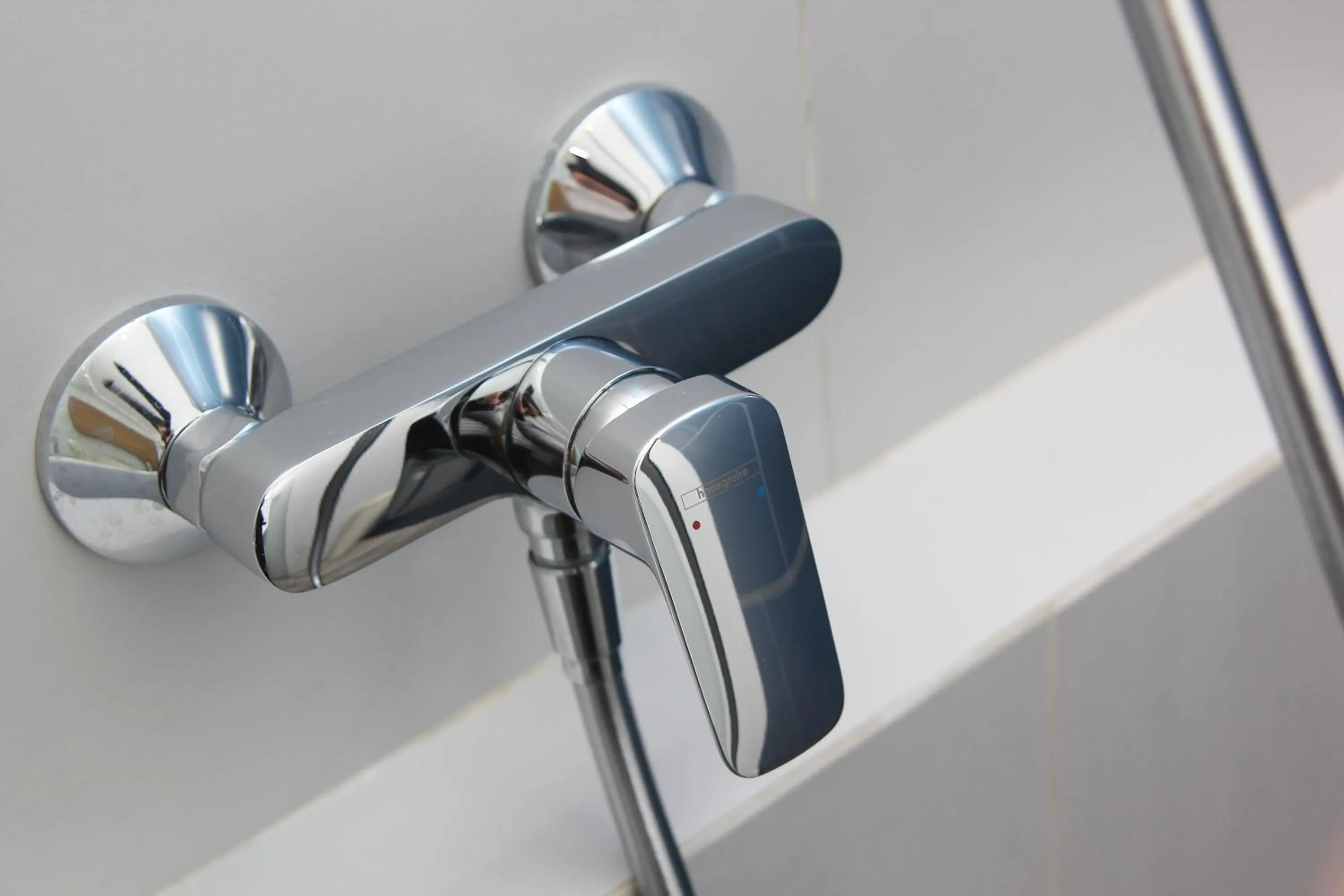 Bathroom in Holiday Inn Express Hefei Shushan by IHG