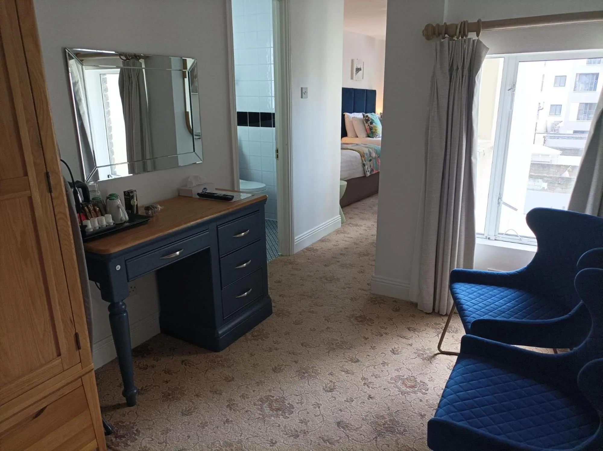 Tom Dick and Harriet's Accommodation