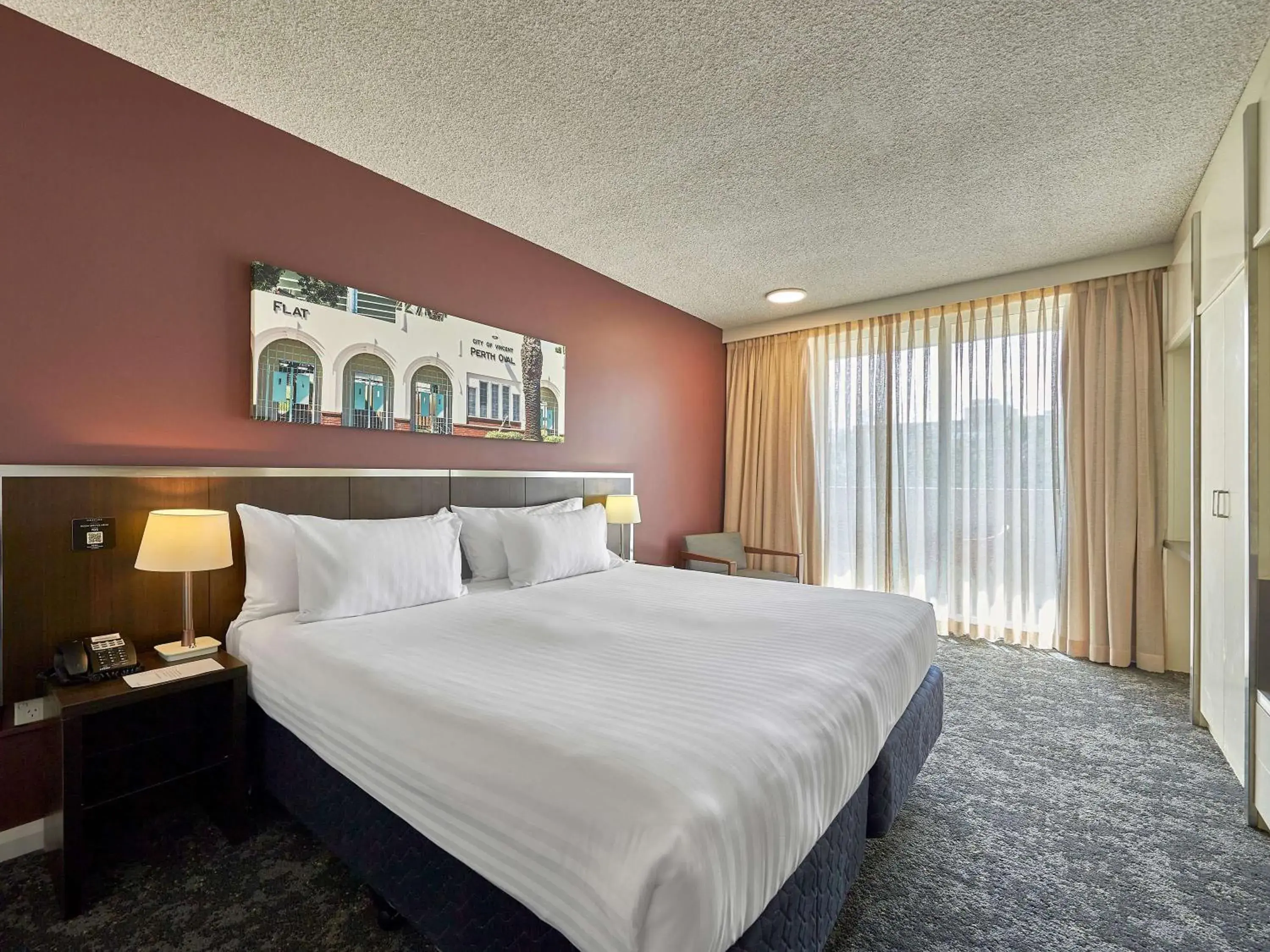 Bedroom, Bed in Mercure Perth On Hay Bedroom, Bed in Mercure Perth On Hay