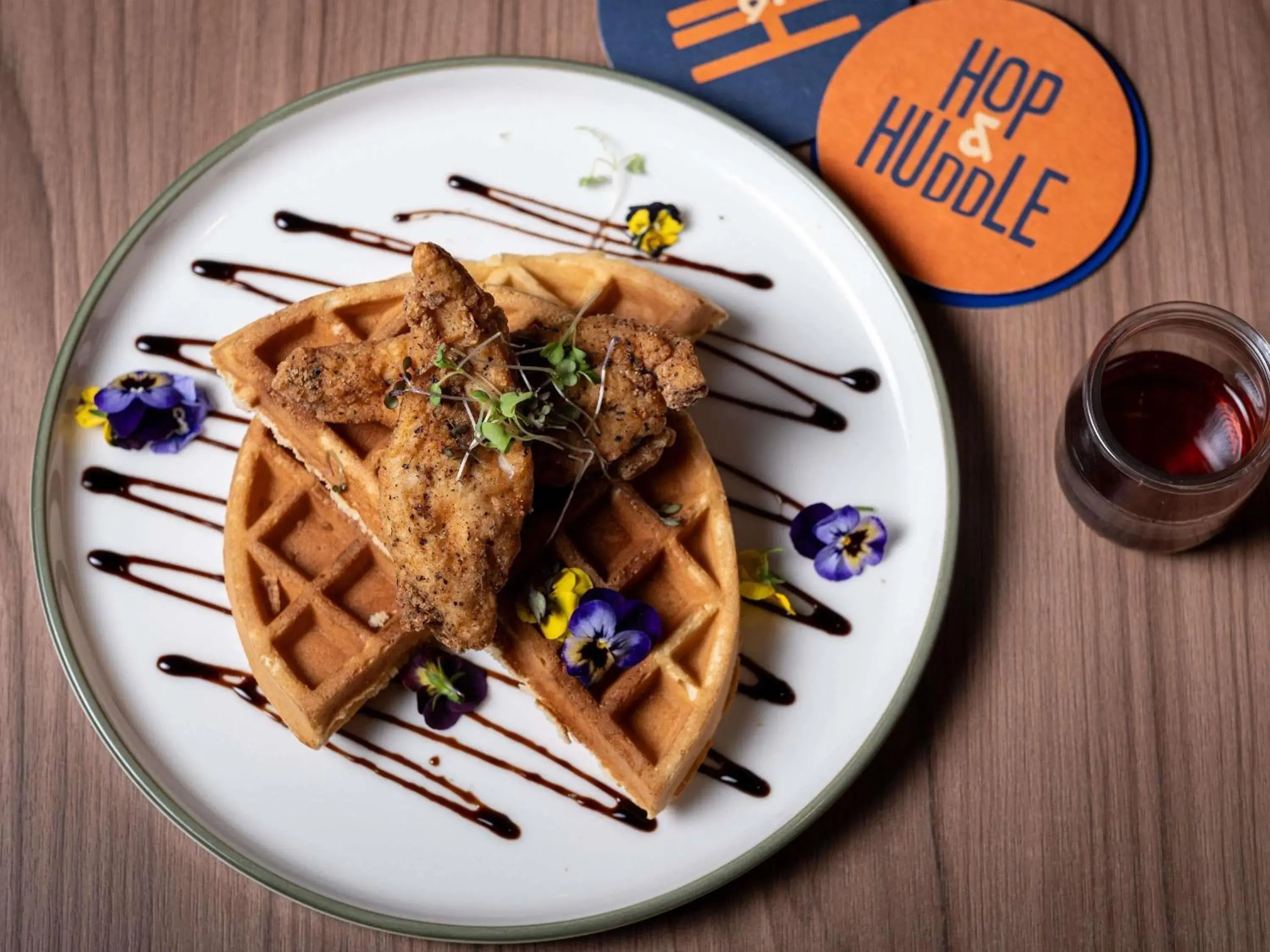 Lounge or bar in Mercure Perth On Hay Lounge or bar in Mercure Perth On Hay