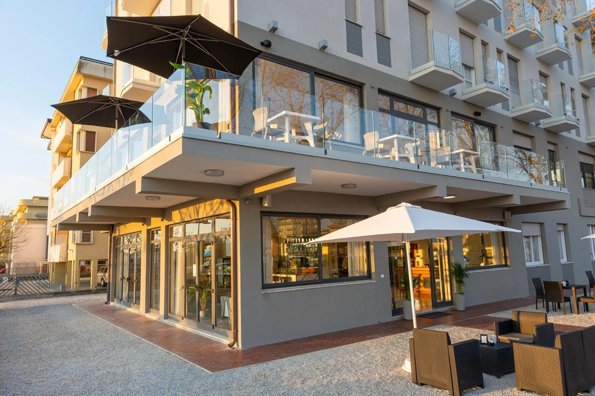 Facade/entrance in Hotel Atlas