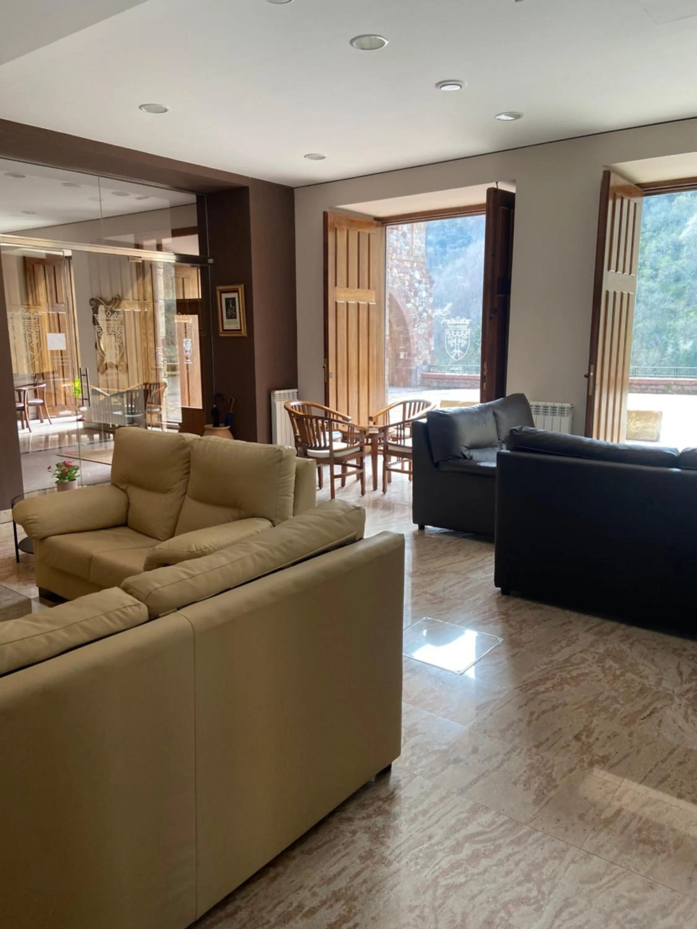 MONASTERIO de SANTA MARÍA DE VALVANERA