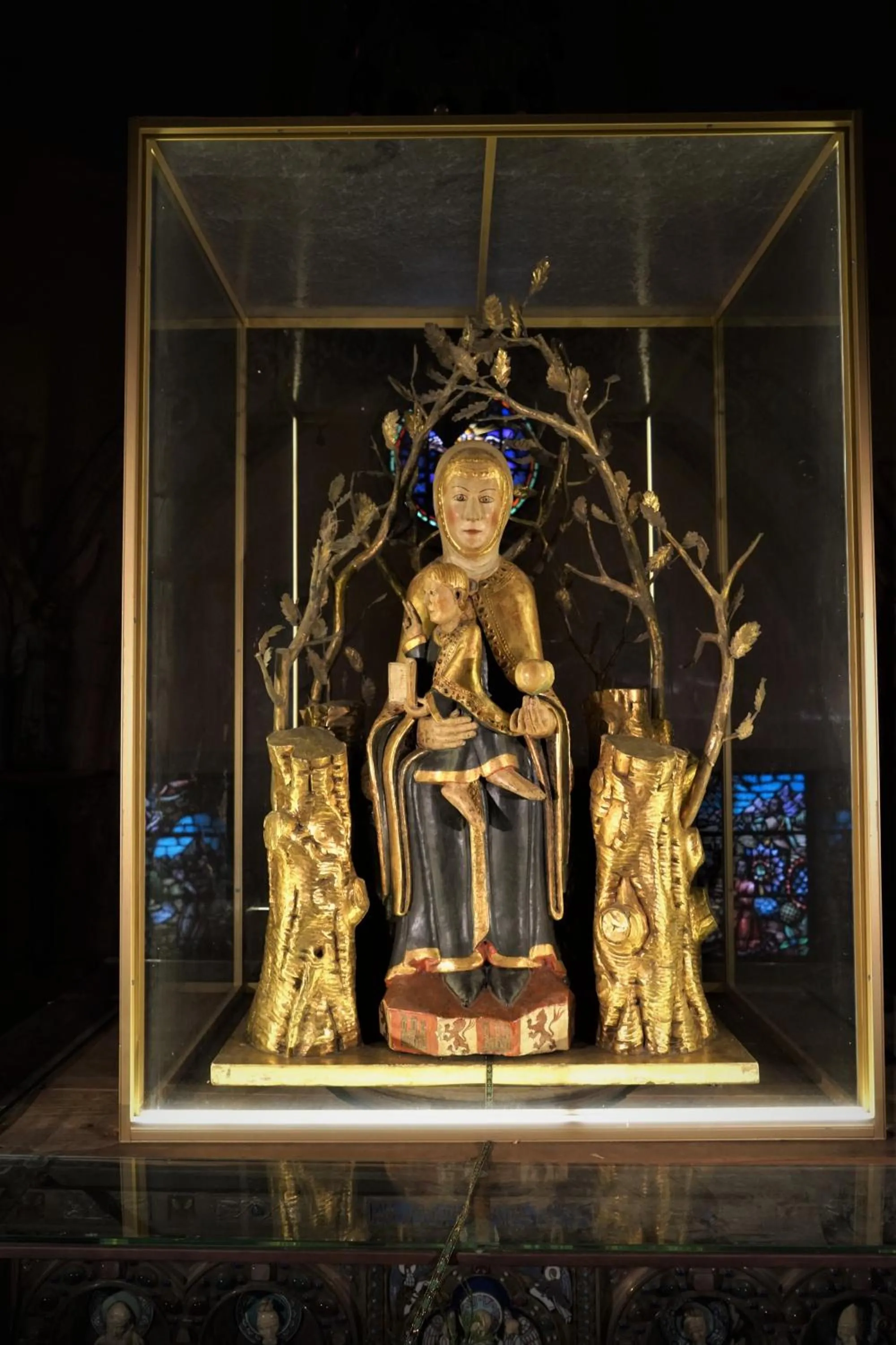 MONASTERIO de SANTA MARÍA DE VALVANERA