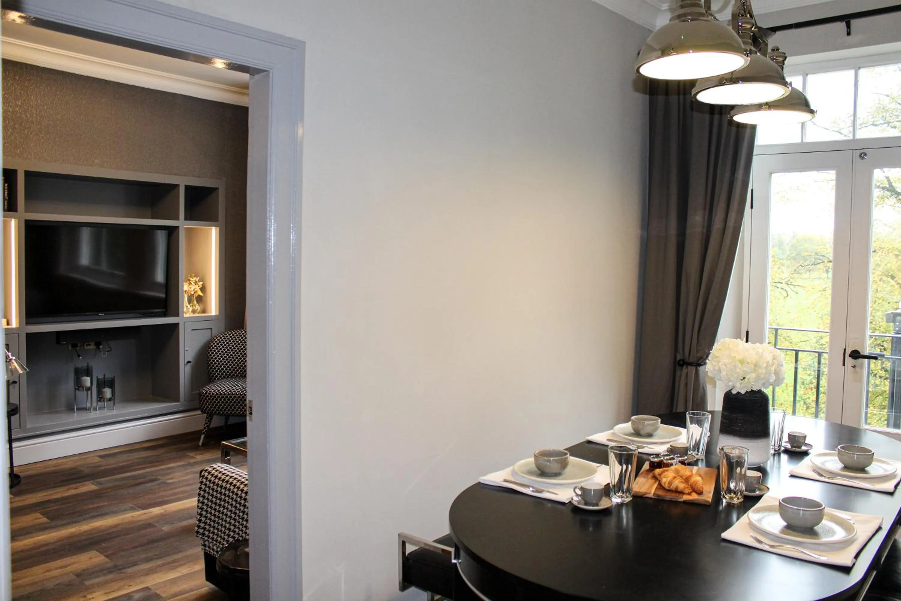 Dining area in The West Park Hotel