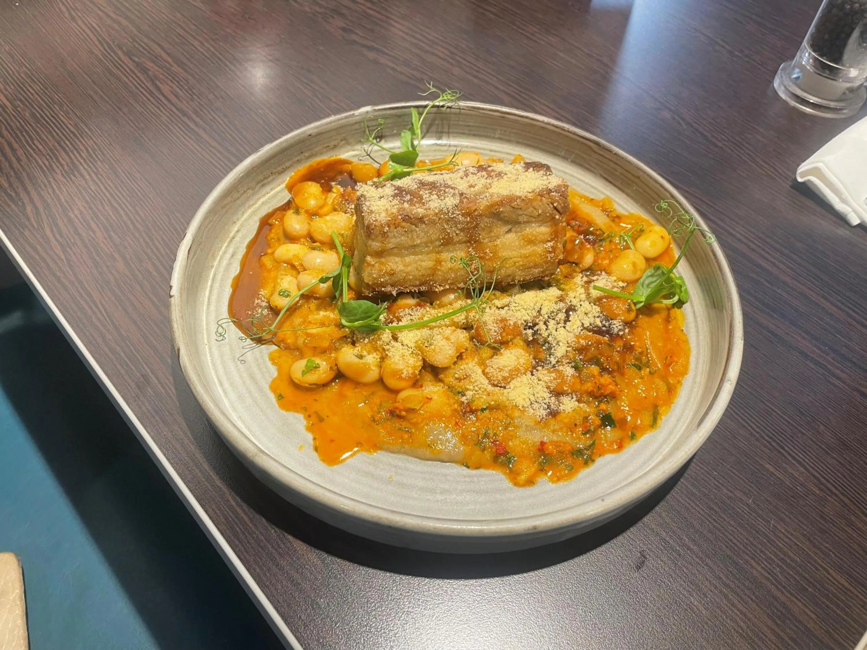 Restaurant/places to eat in The West Park Hotel