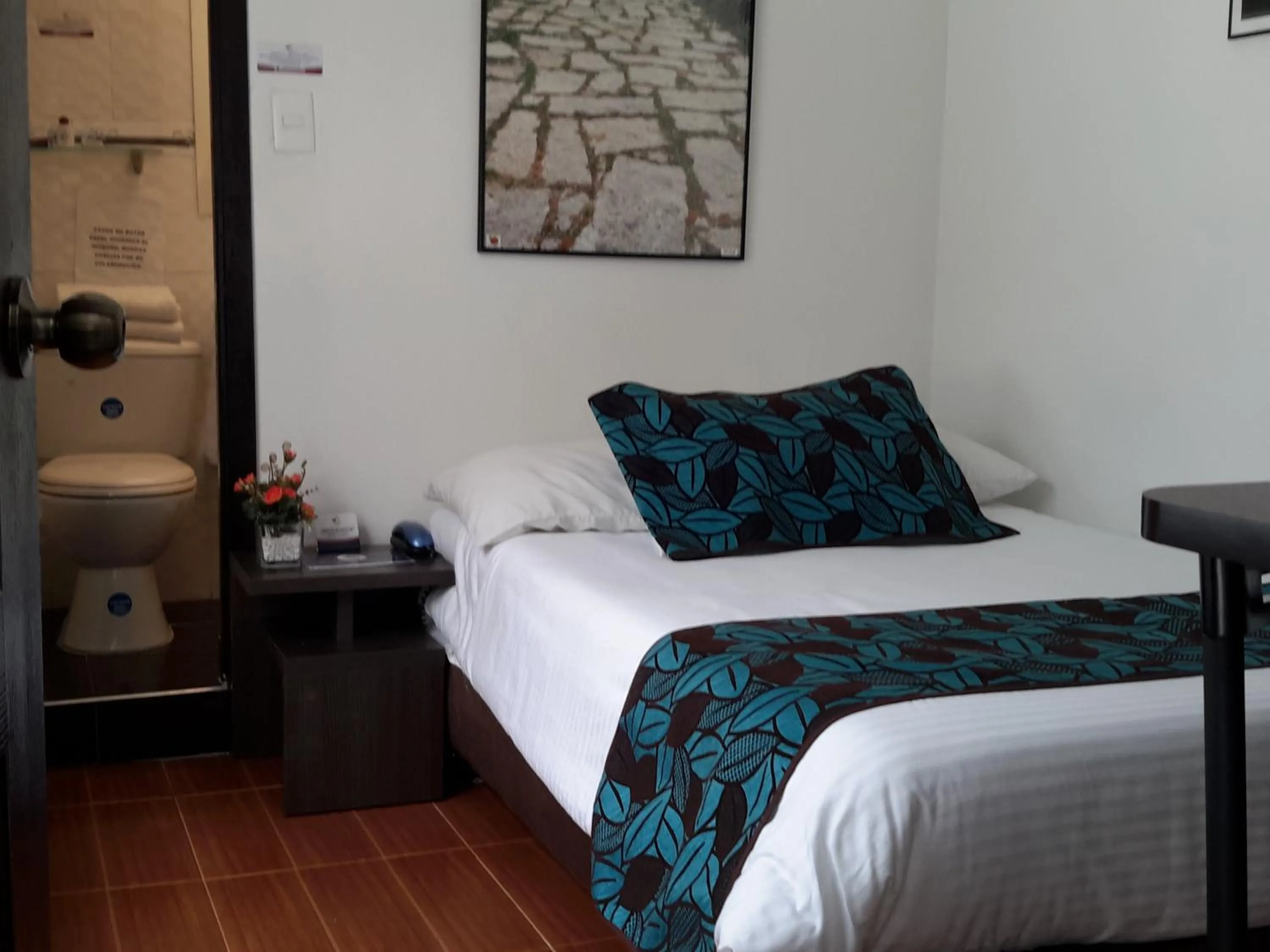 bunk bed, Bed in Hotel Central House a 5 min de la Embajada Americana