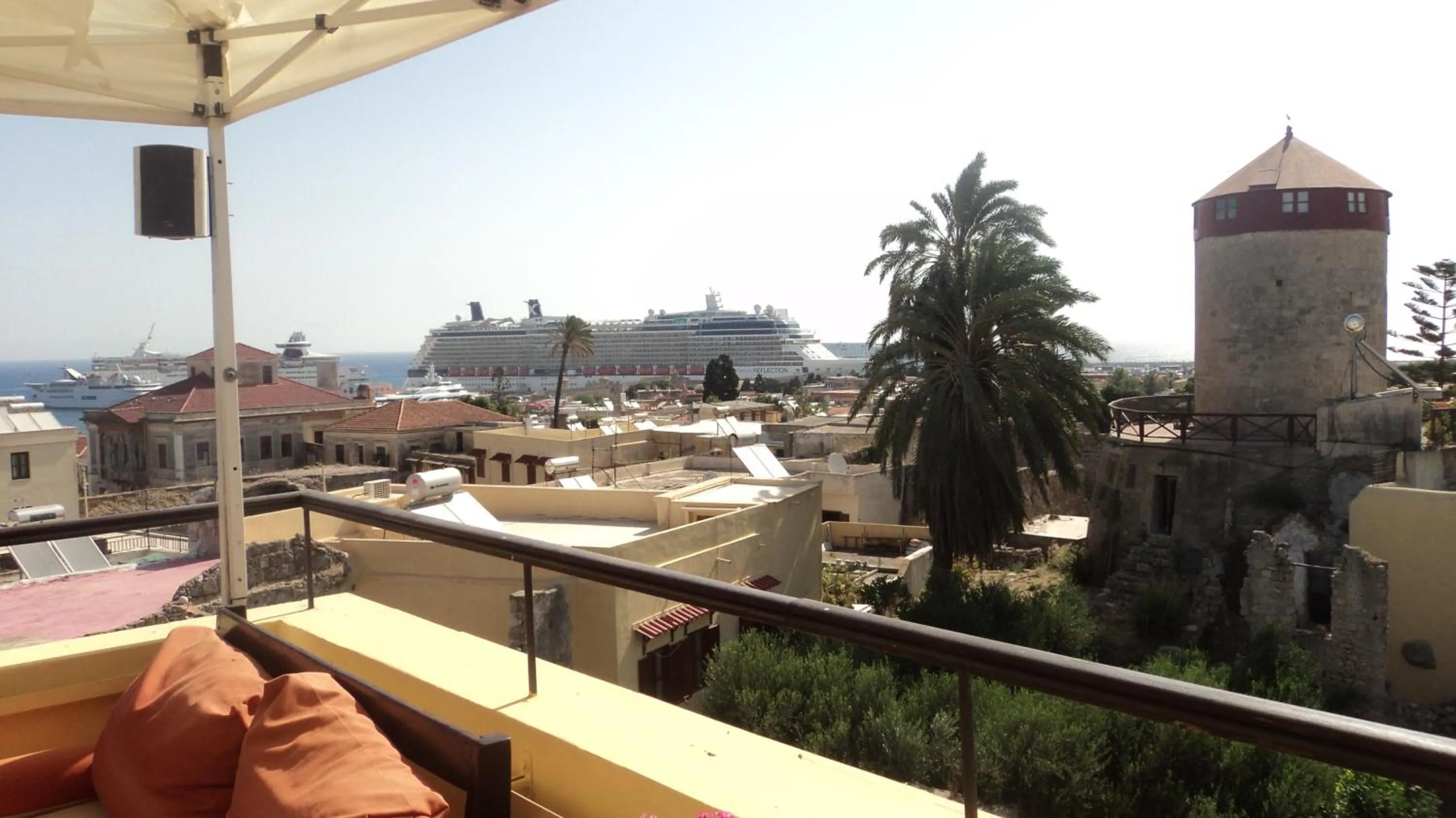 Balcony/Terrace in Minos Pension
