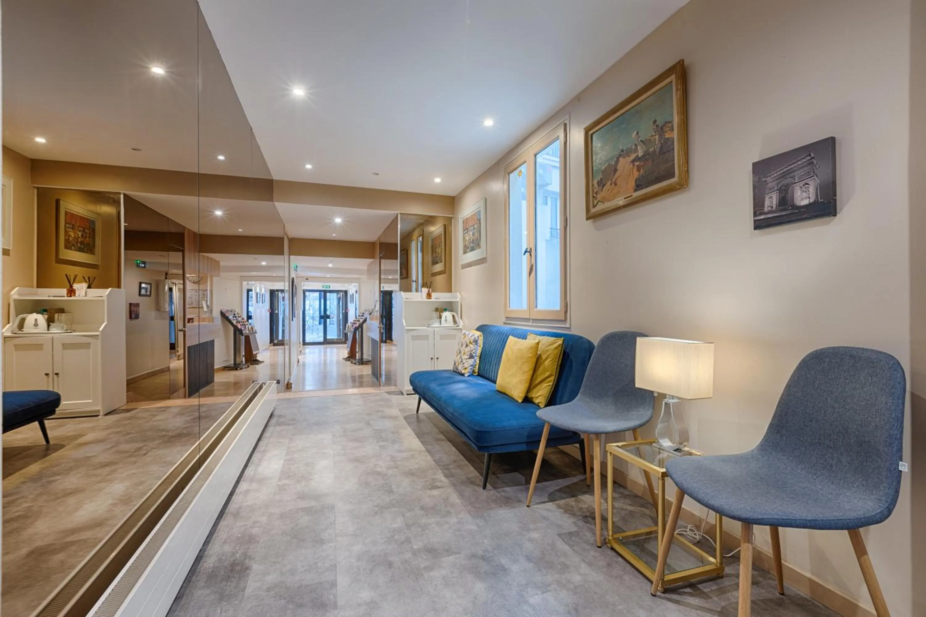 Seating area in Marmotel Etoile