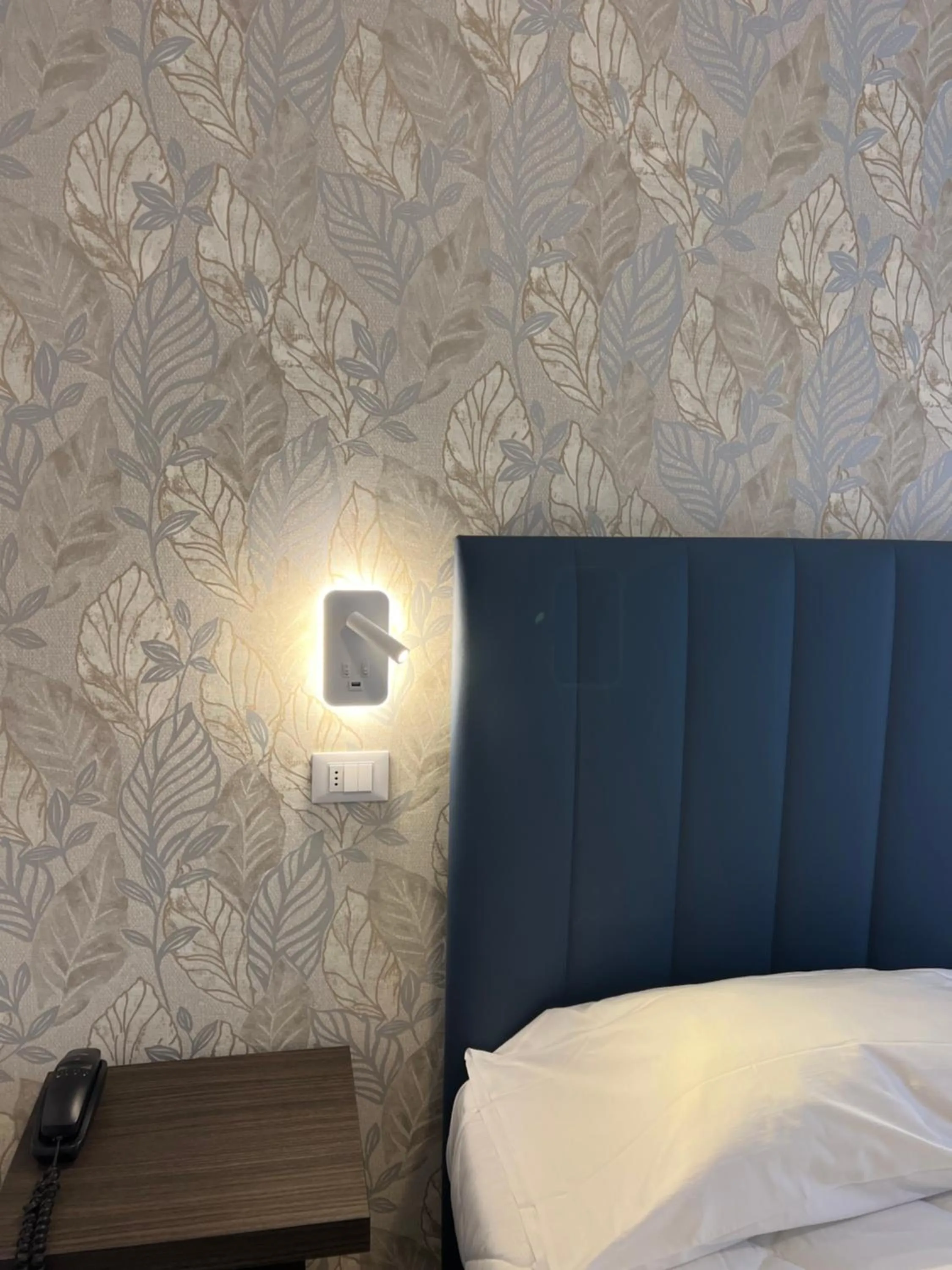 Bedroom, Bed in Hotel Liu