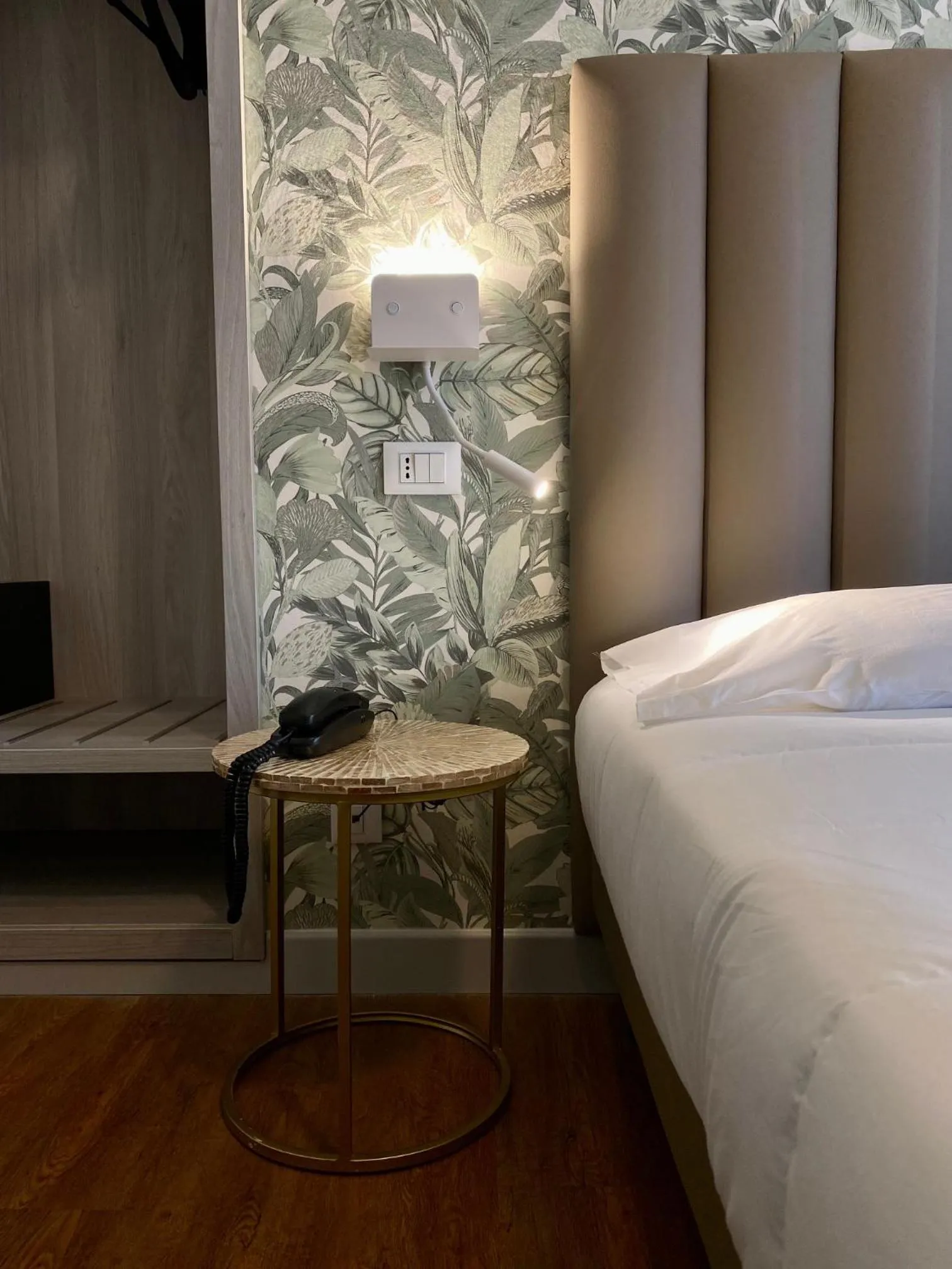 Bedroom, Bed in Hotel Liu