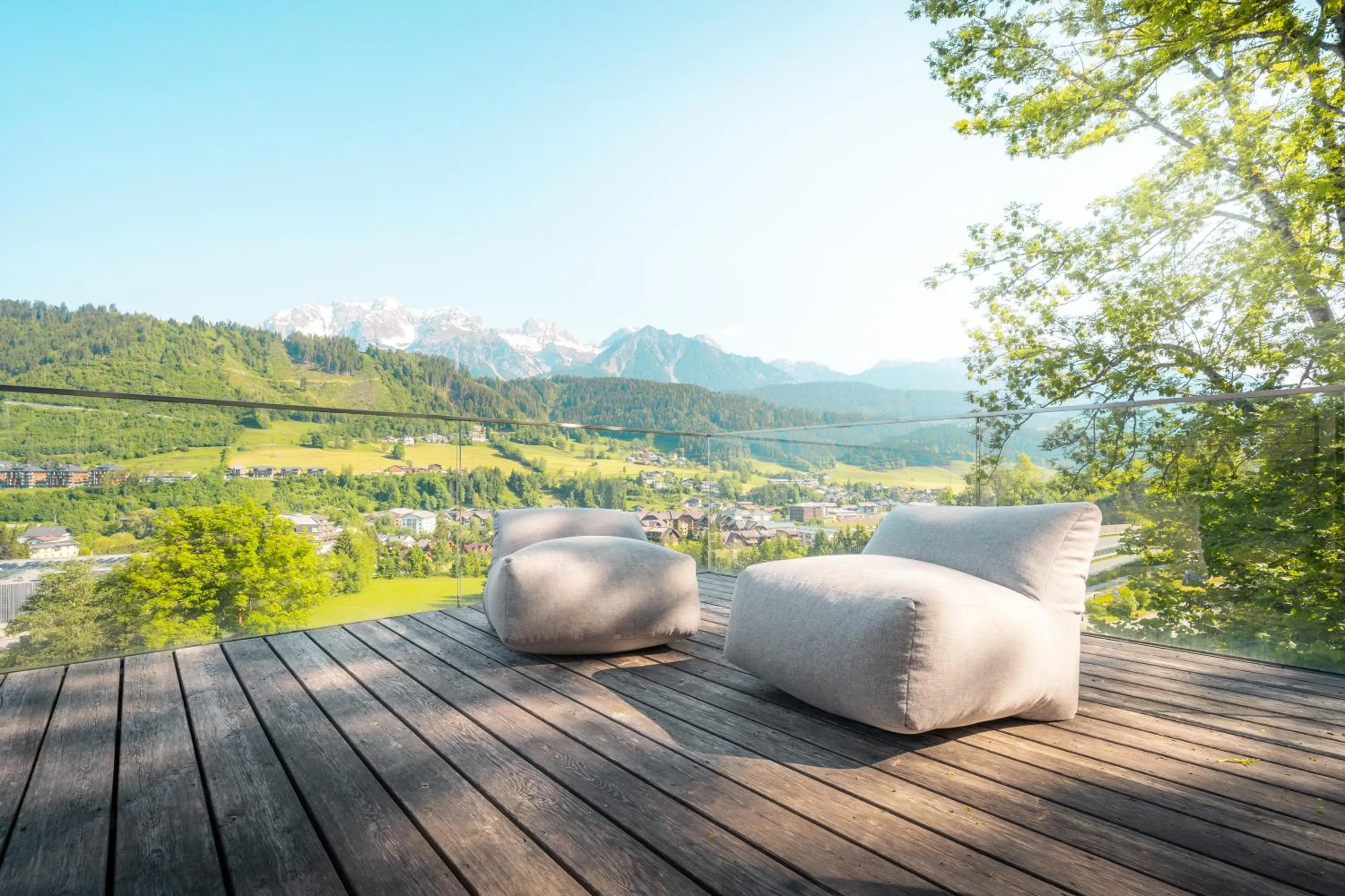 Natural landscape in Boutique Aparthotel Chalets Coburg