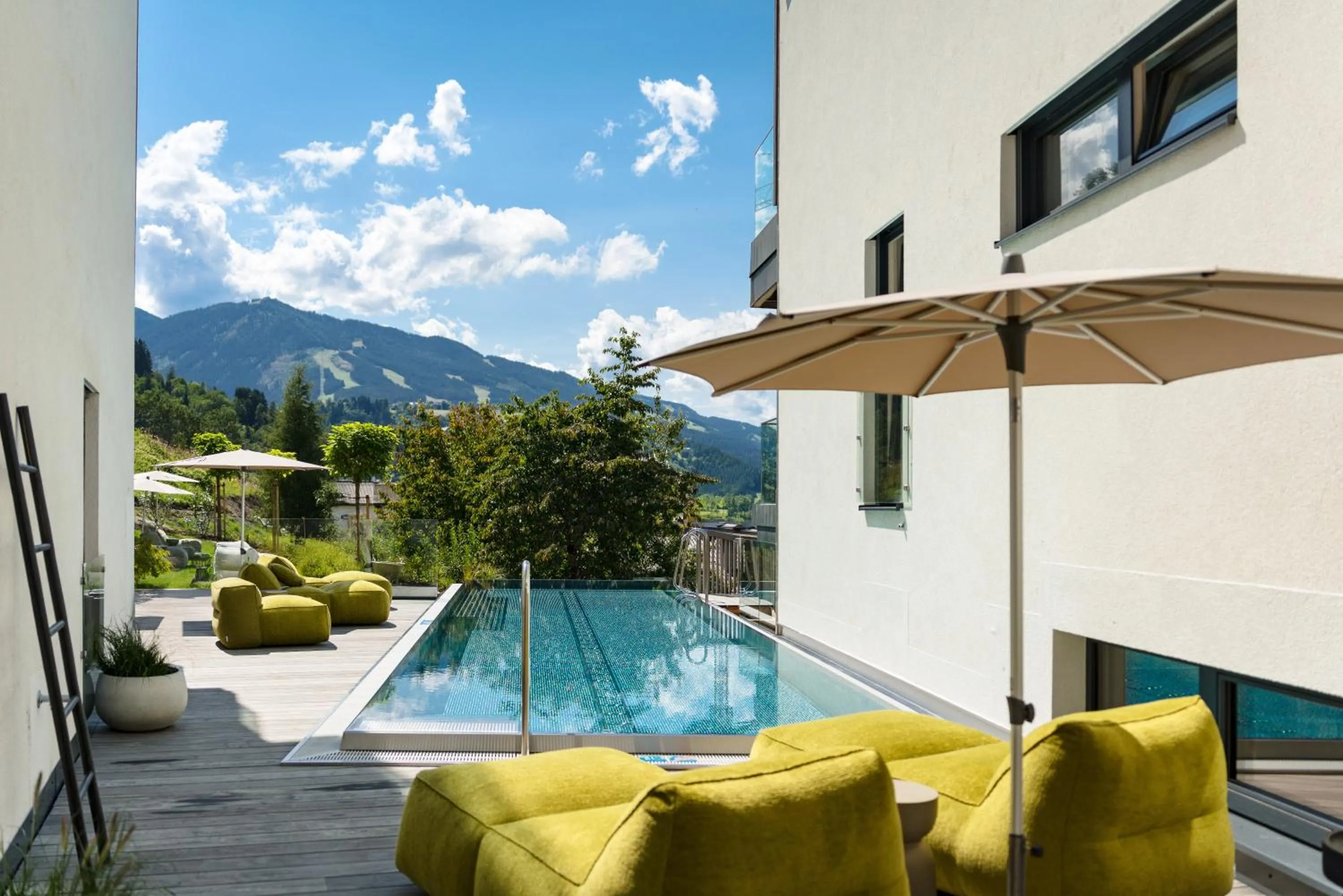 Boutique Aparthotel Chalets Coburg
